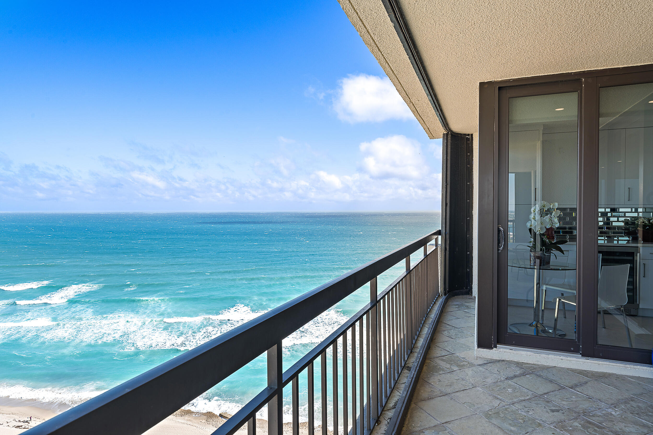 Martinique II - Residential