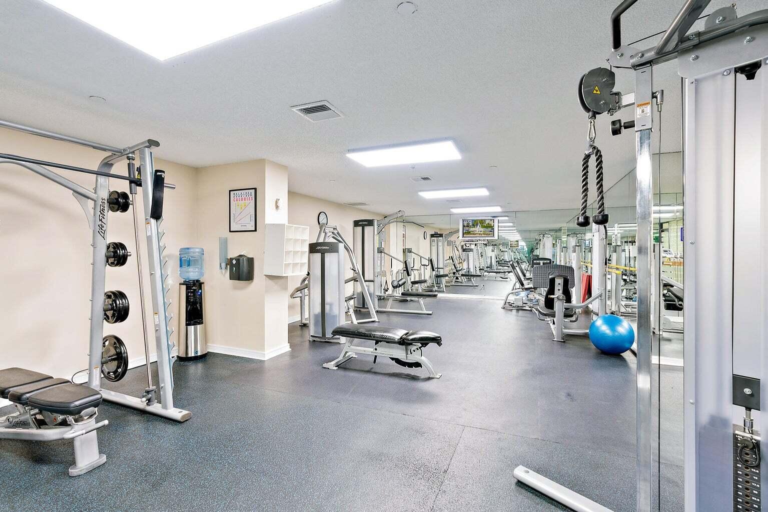 Martinique II - Residential