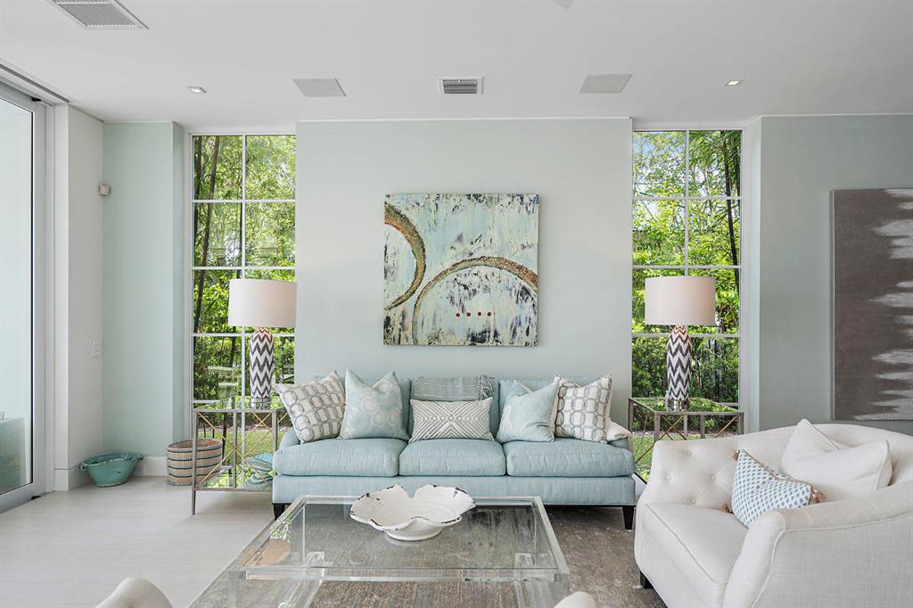 HUDSON AVENUE ESTATES - Residential