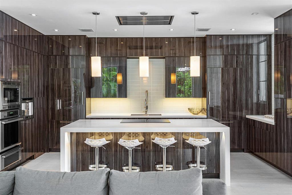 HUDSON AVENUE ESTATES - Residential