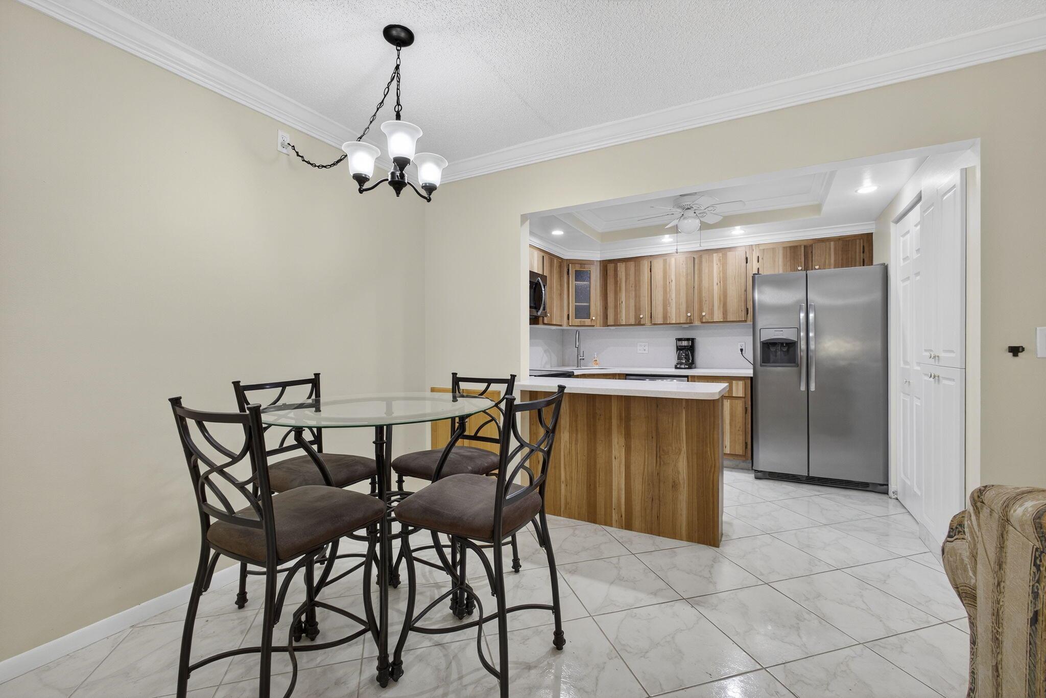 PINE RIDGE SOUTH III COND - Residential