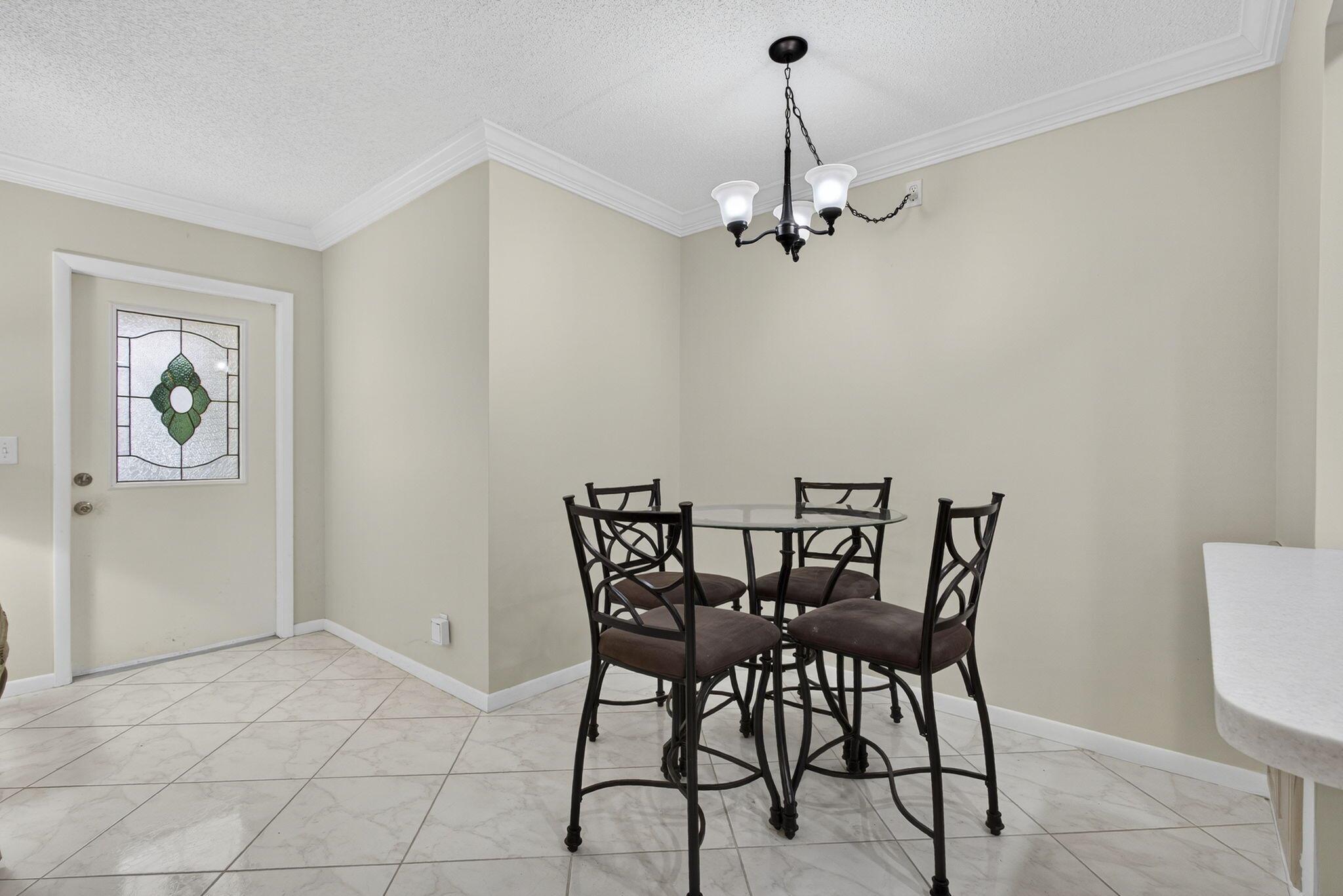 PINE RIDGE SOUTH III COND - Residential