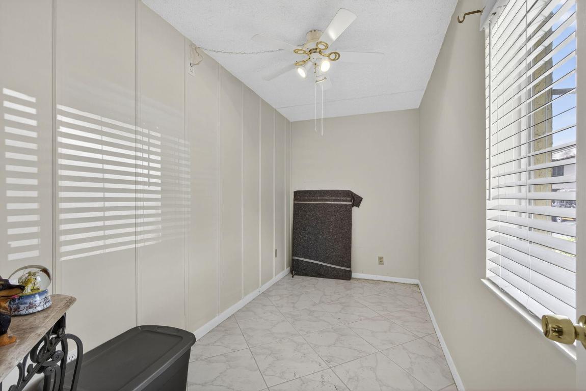 PINE RIDGE SOUTH III CONDO - Residential