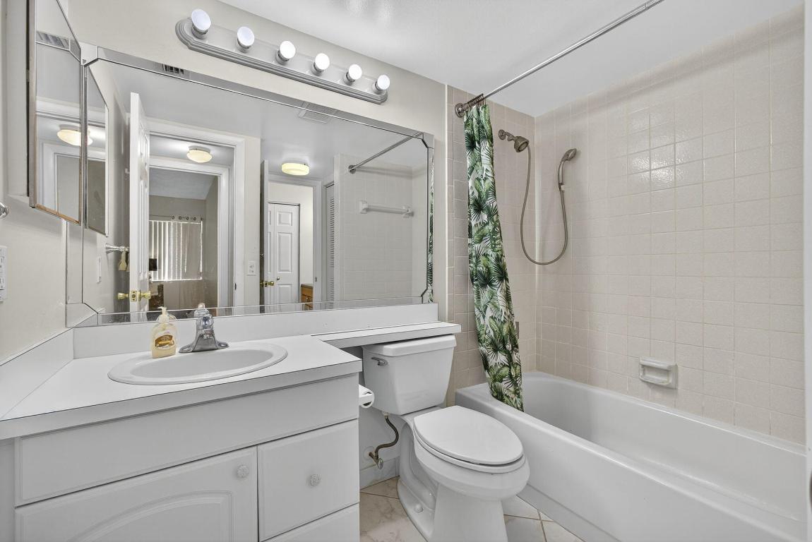 PINE RIDGE SOUTH III CONDO - Residential