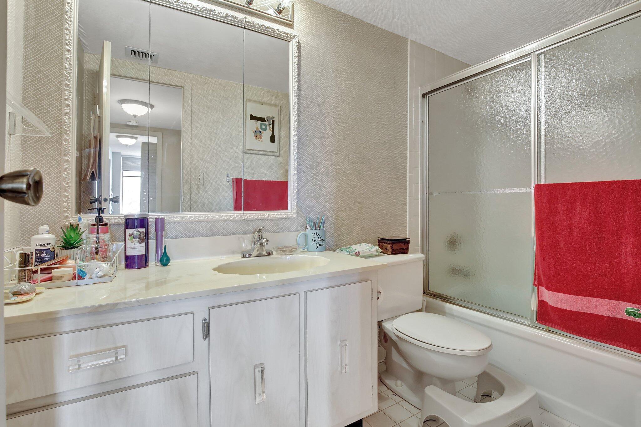 OLYMPUS CONDO PHASE - Residential