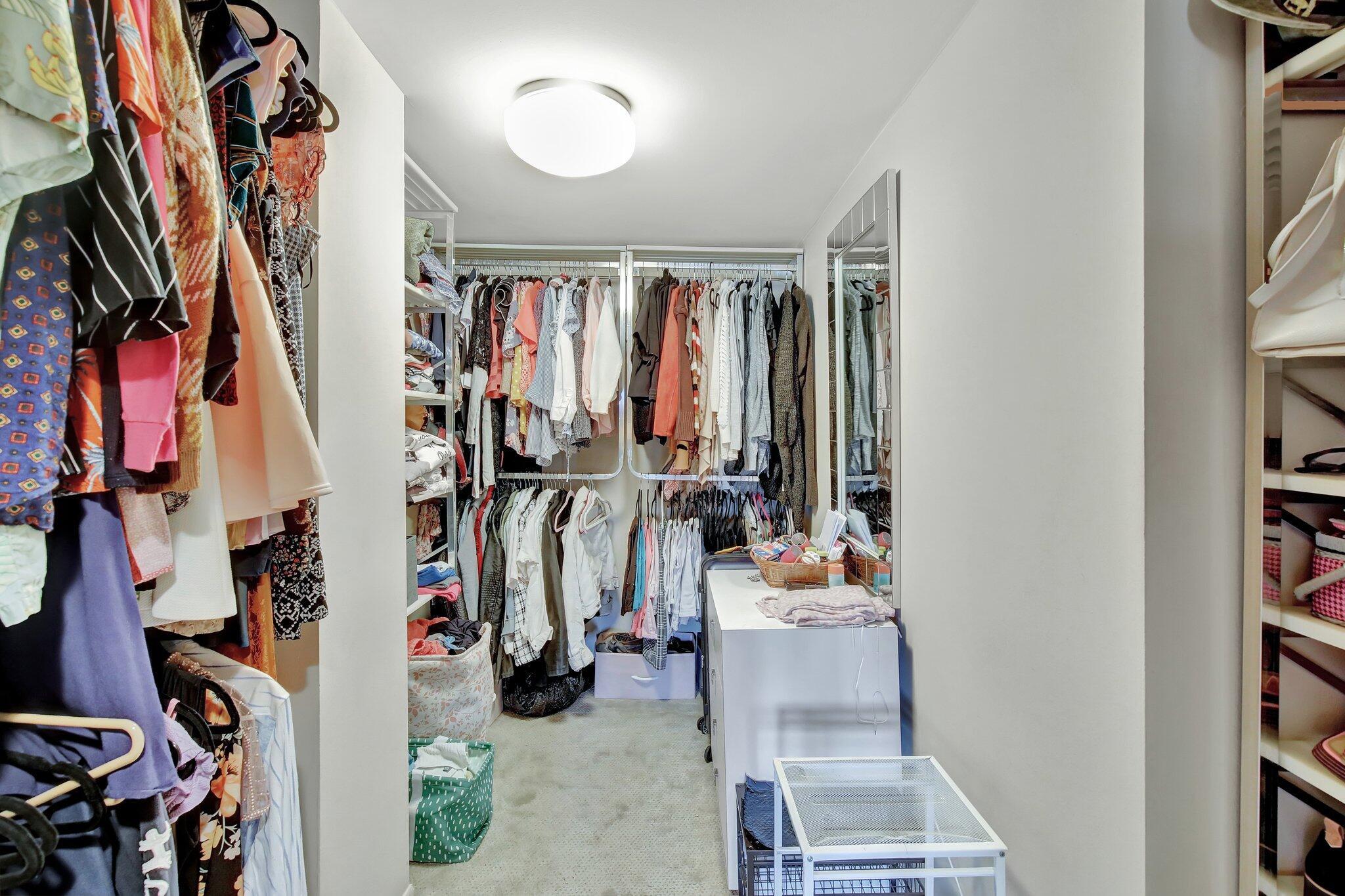 OLYMPUS CONDO PHASE - Residential