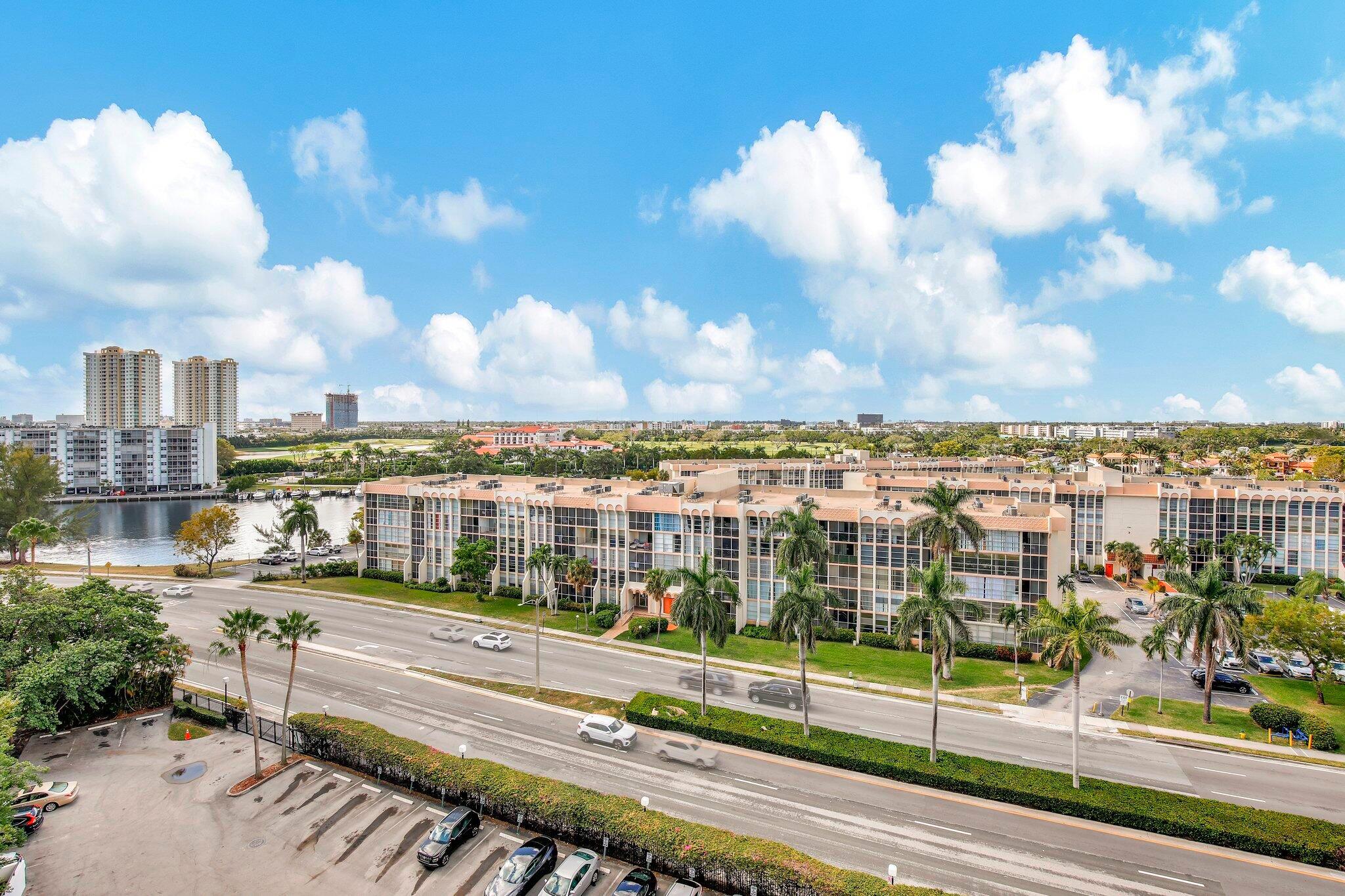 OLYMPUS CONDO PHASE - Residential