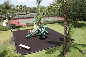 THE CLUB AT ST LUCIE WEST - Residential Lease
