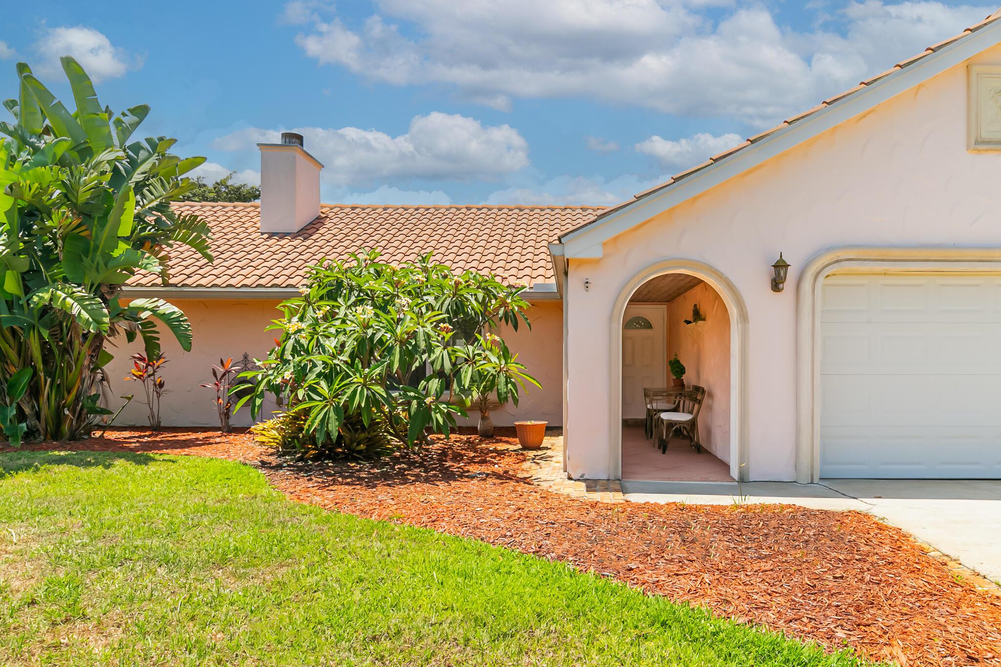 3034 SE Dalhart Road