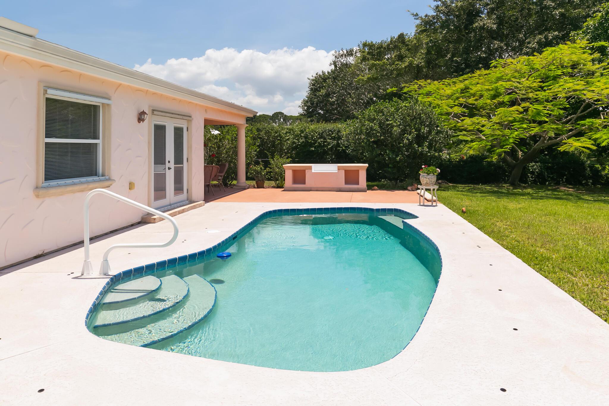 SANDPIPER BAY COMMUNITY - Residential