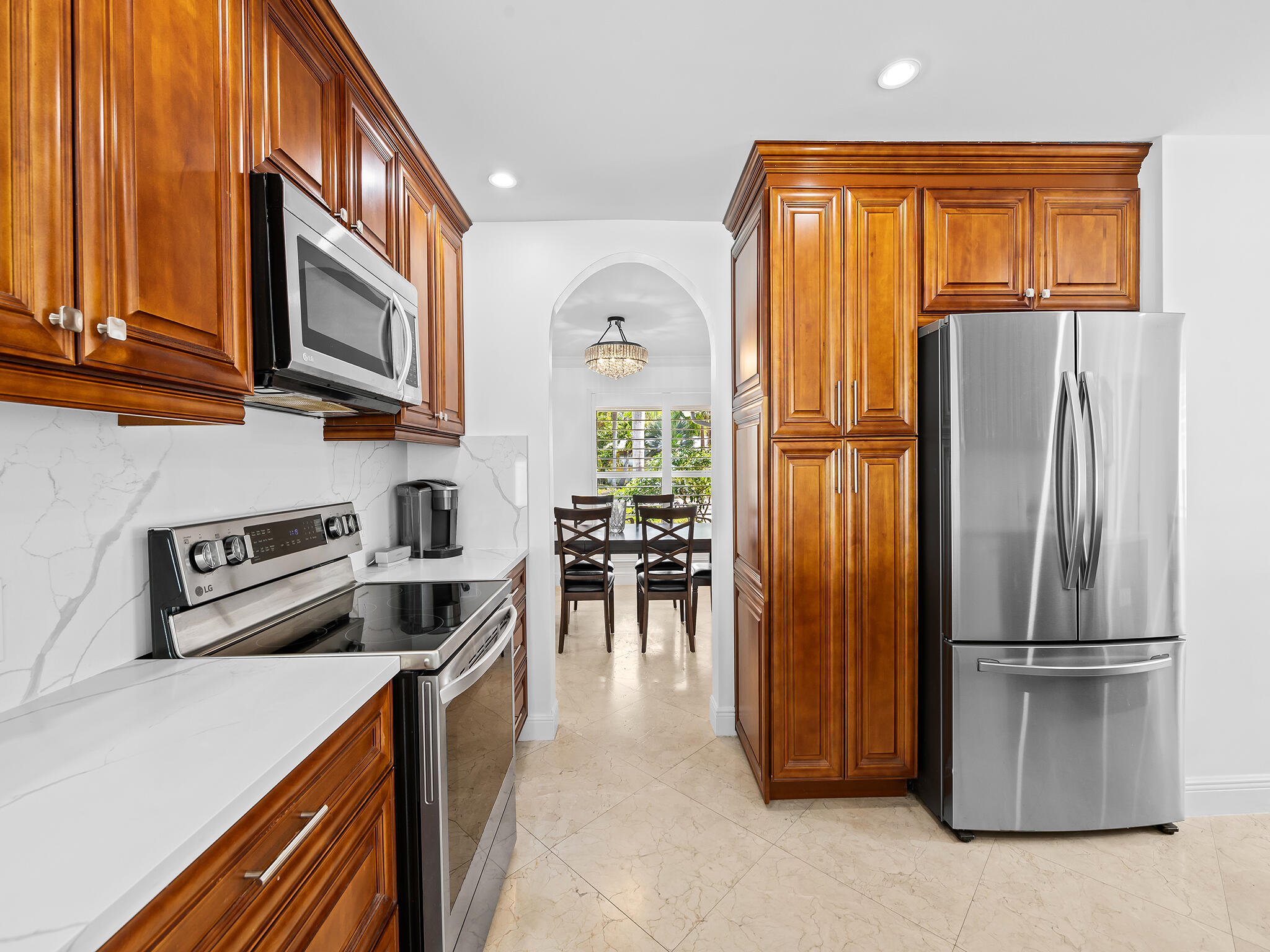 IMPERIAL POINT 5 SEC - Residential