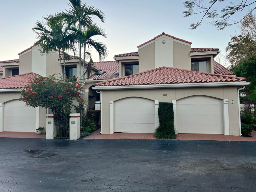 Photo of 6080 Verde Trail S #7050, Boca Raton, FL 33433 (MLS # R11121207)