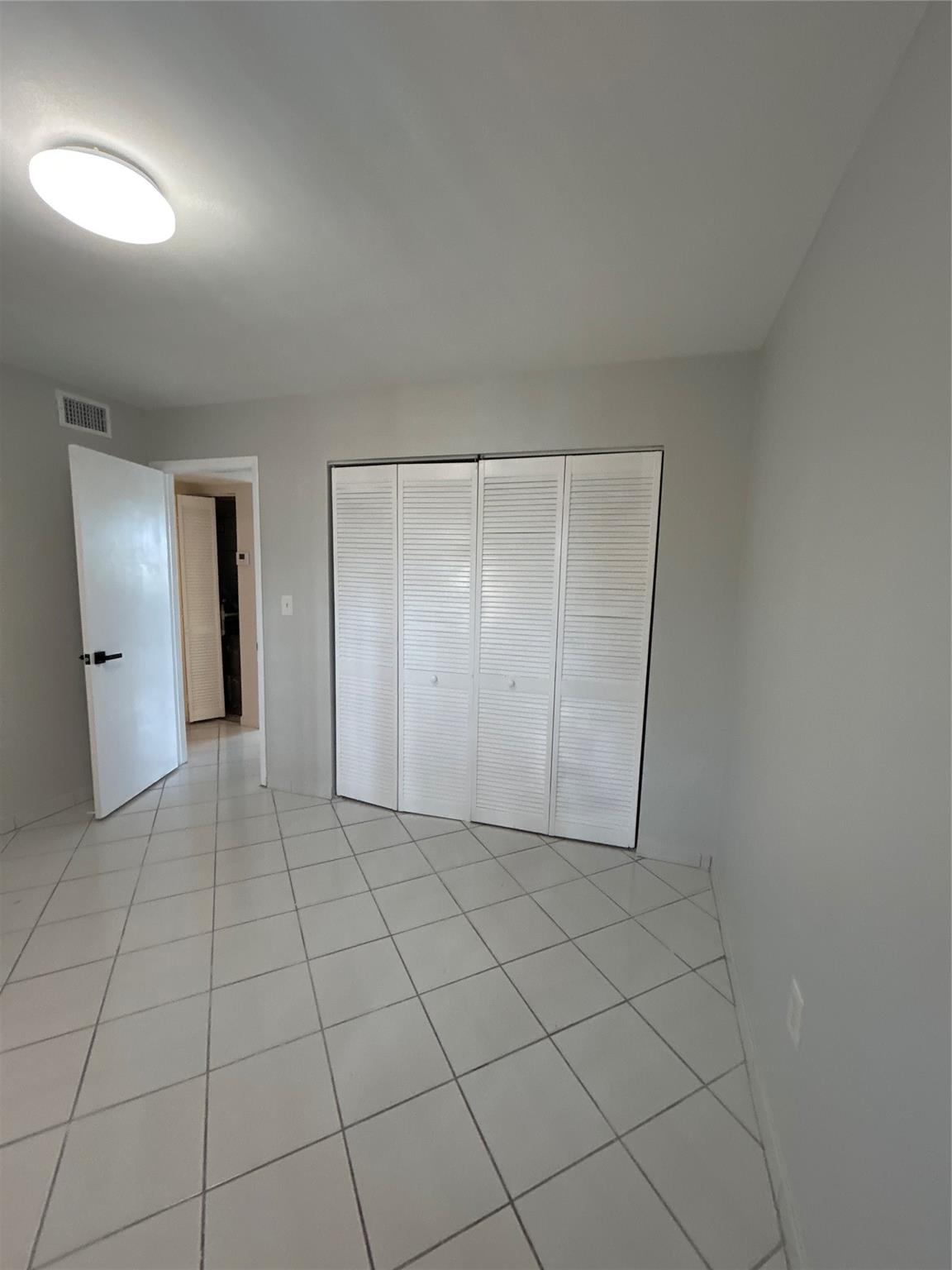 Westland Courts Condo - Residential Lease