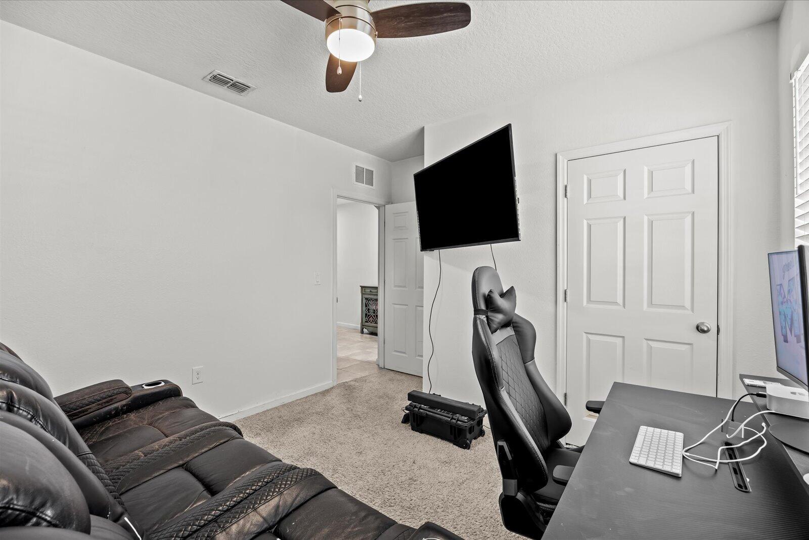 PORT ST LUCIE SECTION 11 - Residential