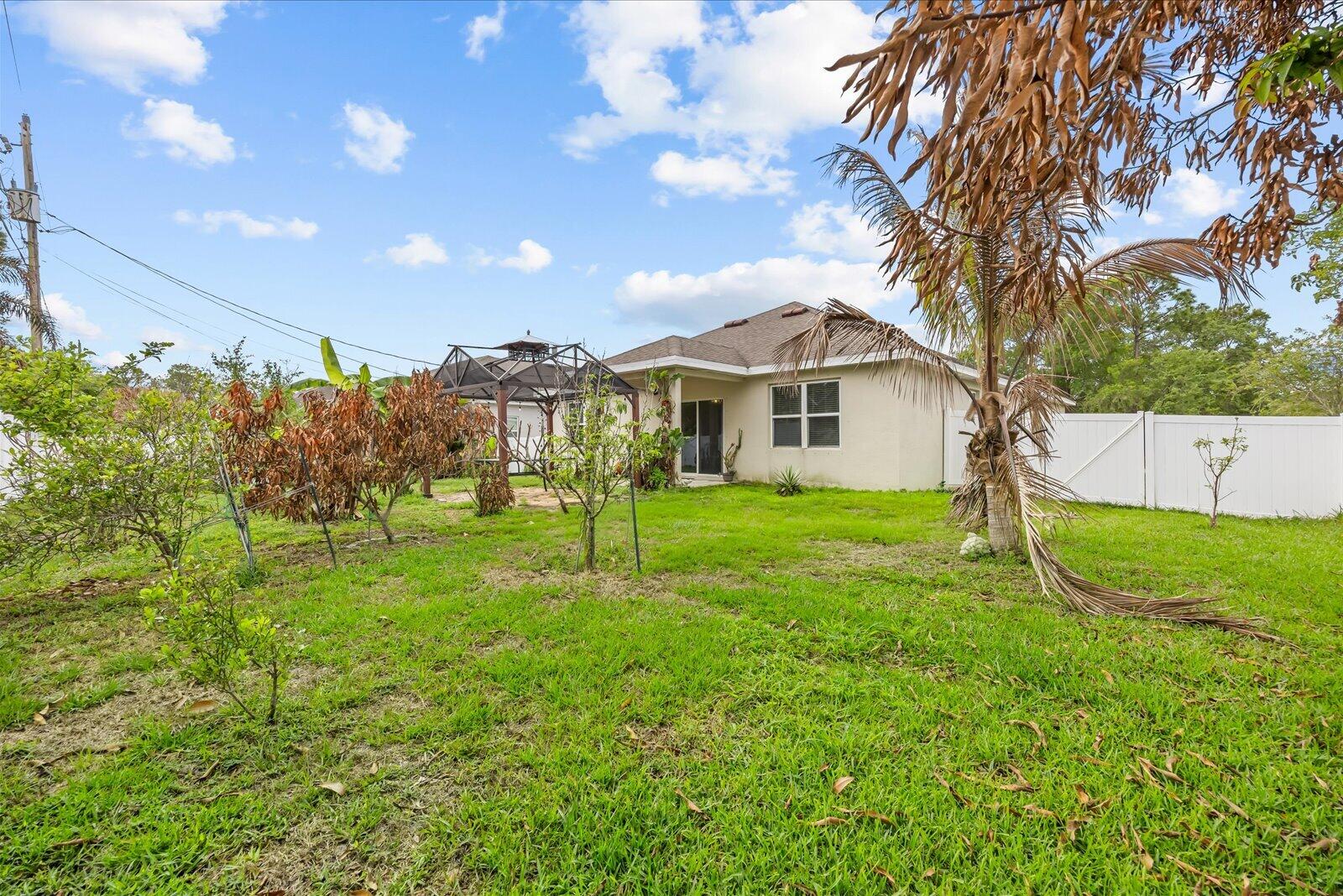 PORT ST LUCIE SECTION 11 - Residential