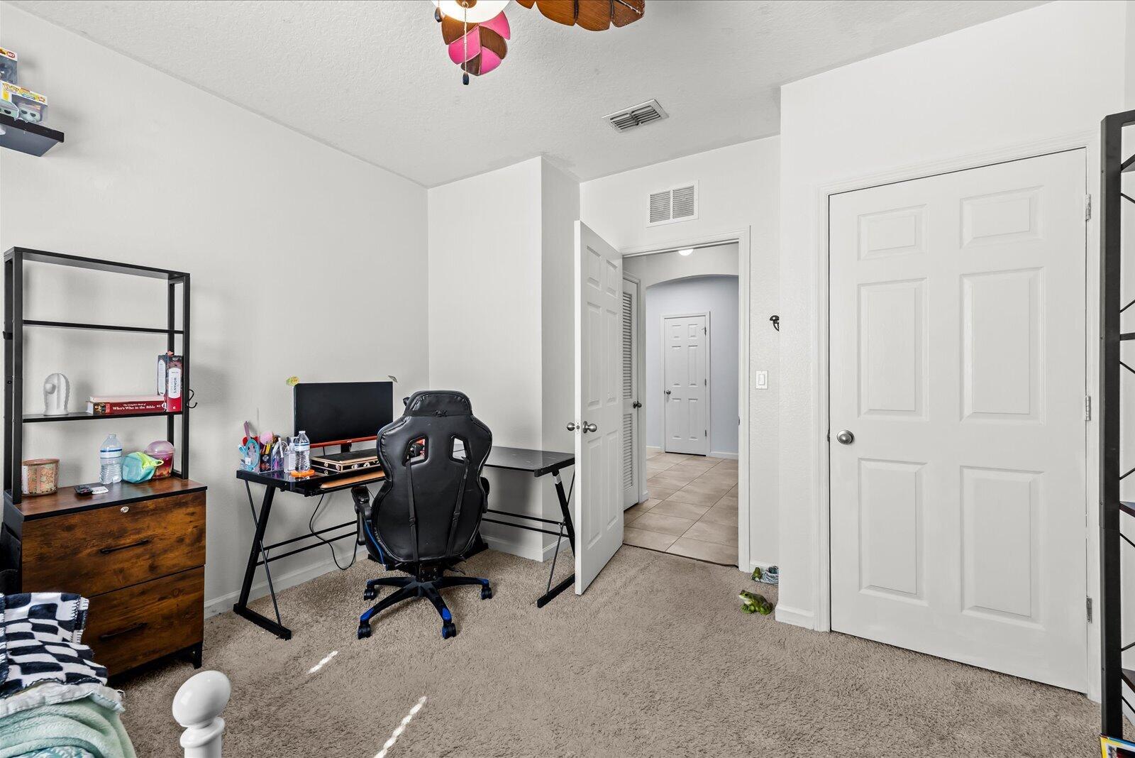 PORT ST LUCIE SECTION 11 - Residential
