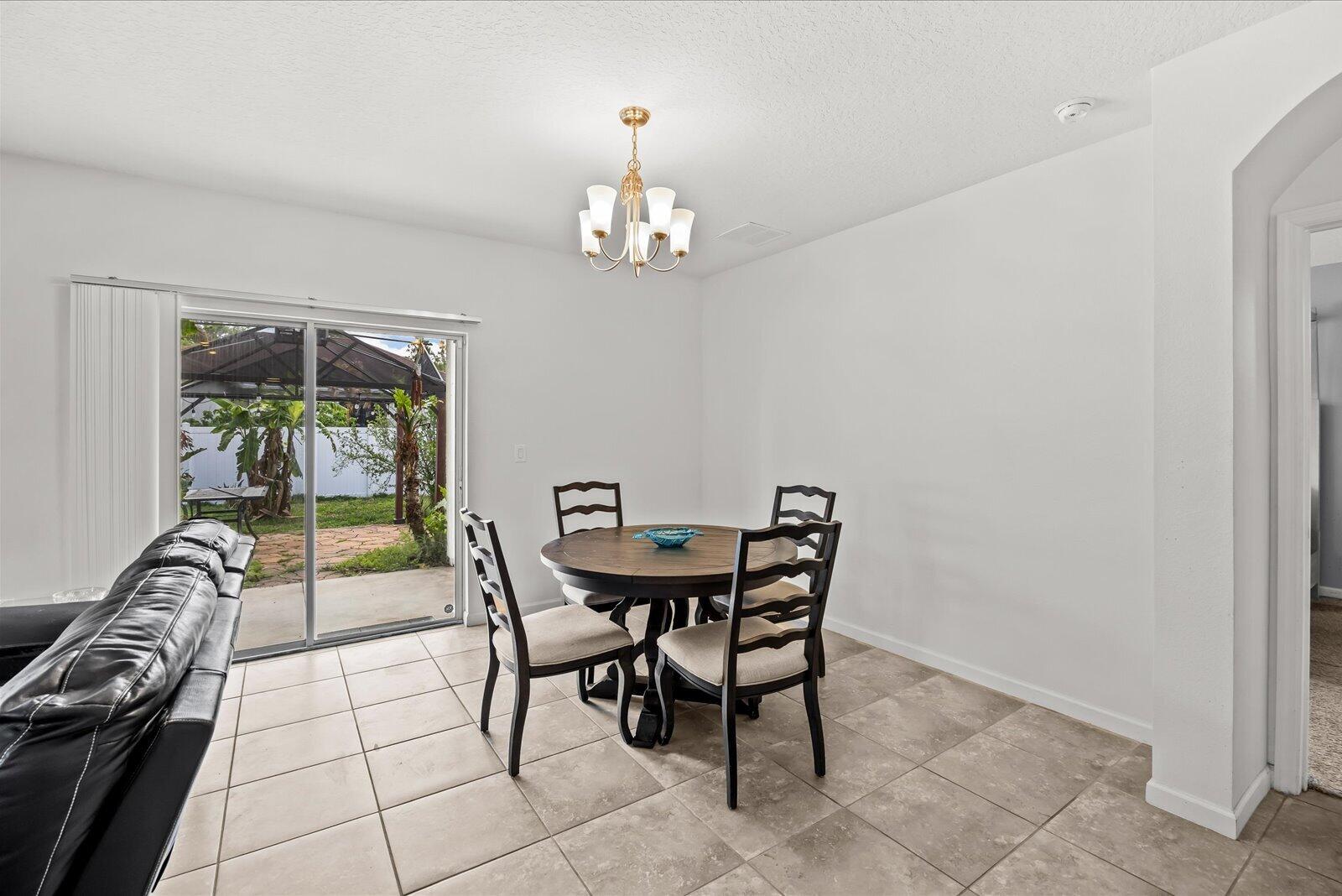 PORT ST LUCIE SECTION 11 - Residential