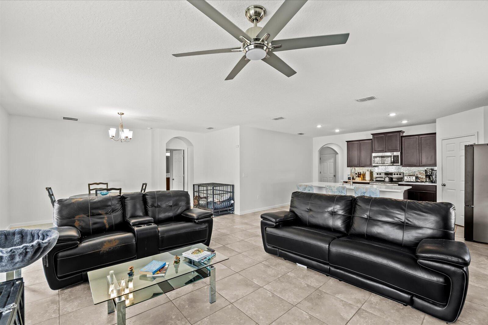 PORT ST LUCIE SECTION 11 - Residential