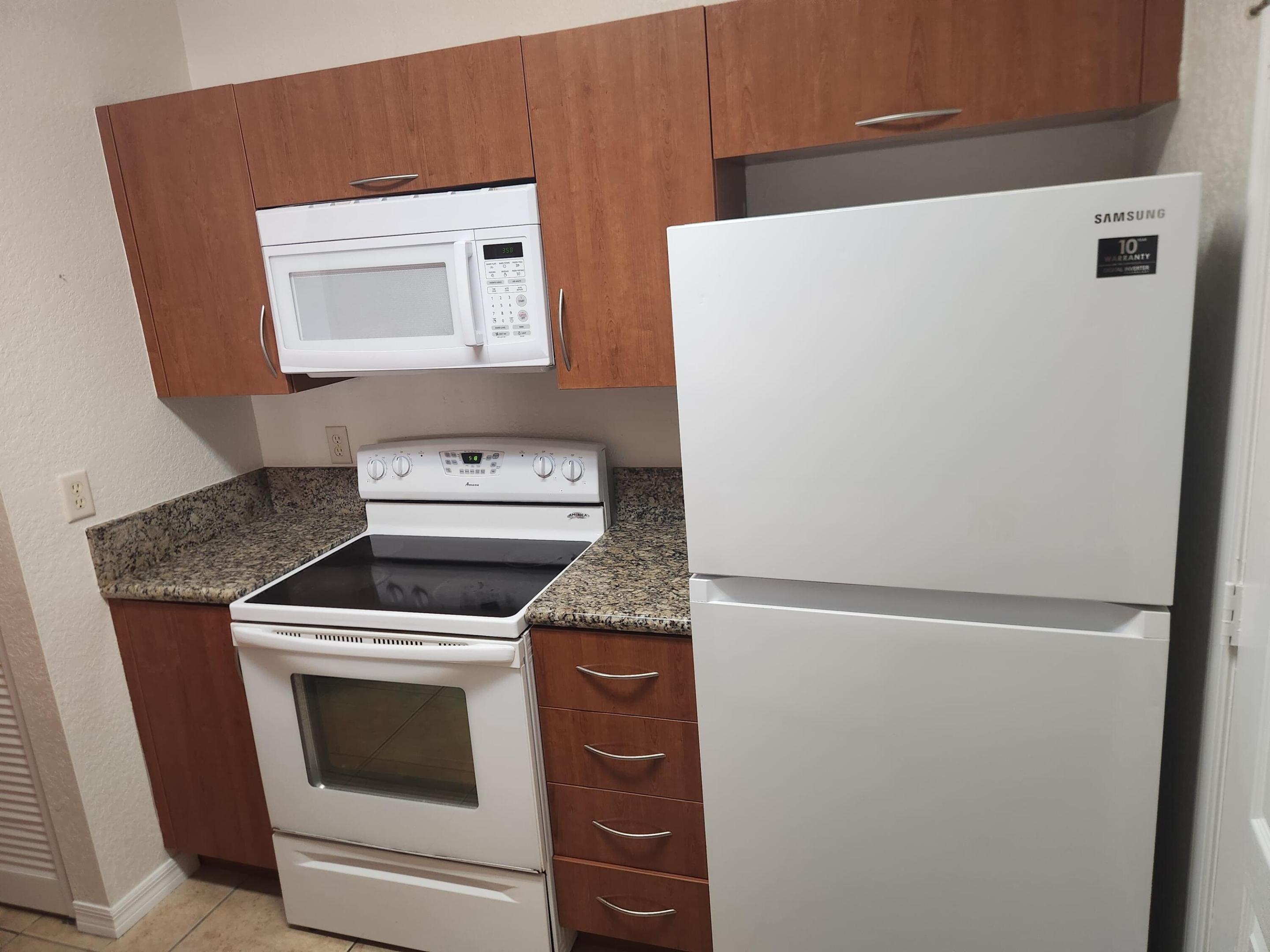 THE BELMONT AT ST LUCIE WEST, A CONDOMINIUM - Residential Lease