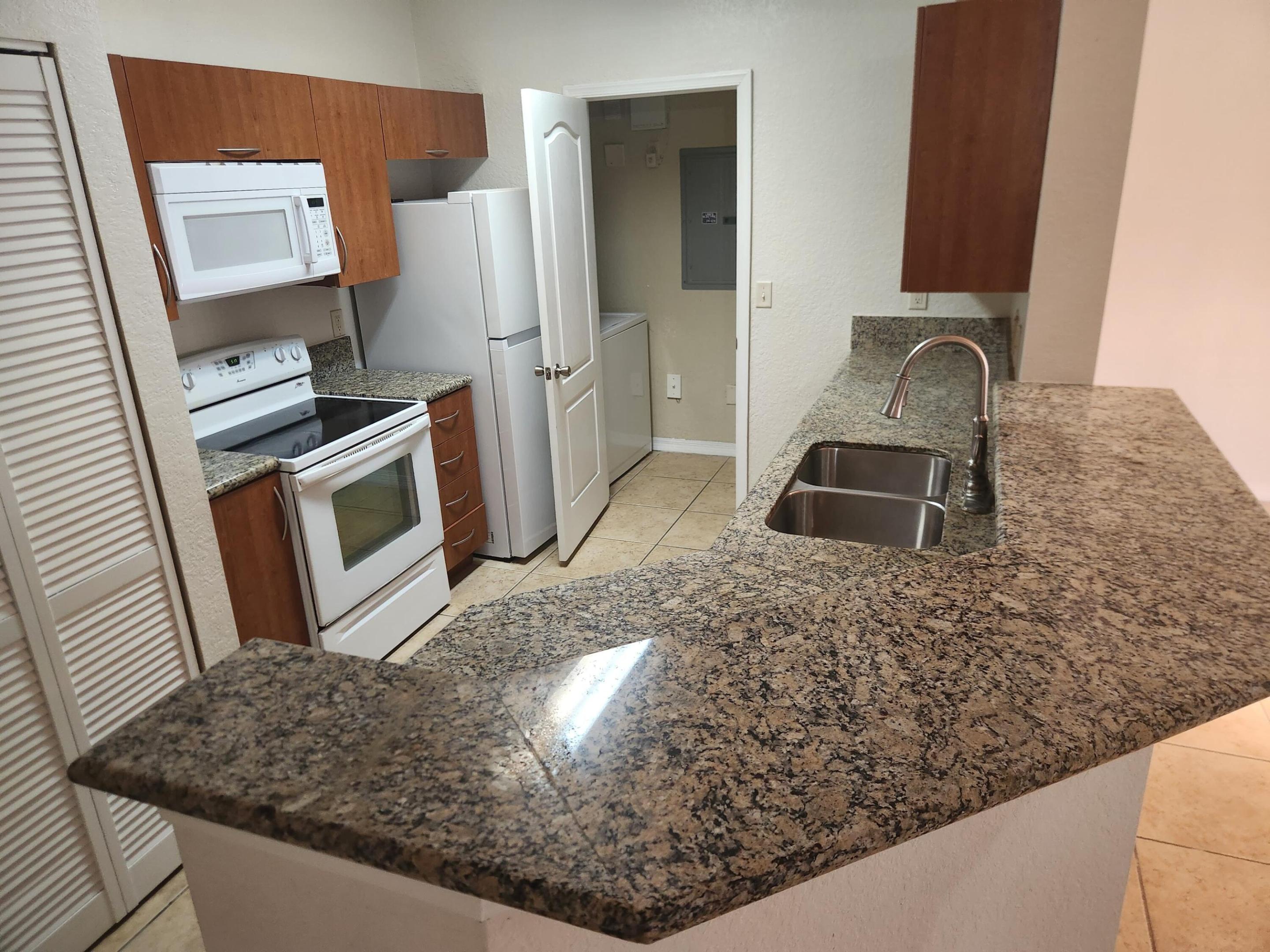 THE BELMONT AT ST LUCIE WEST, A CONDOMINIUM - Residential Lease