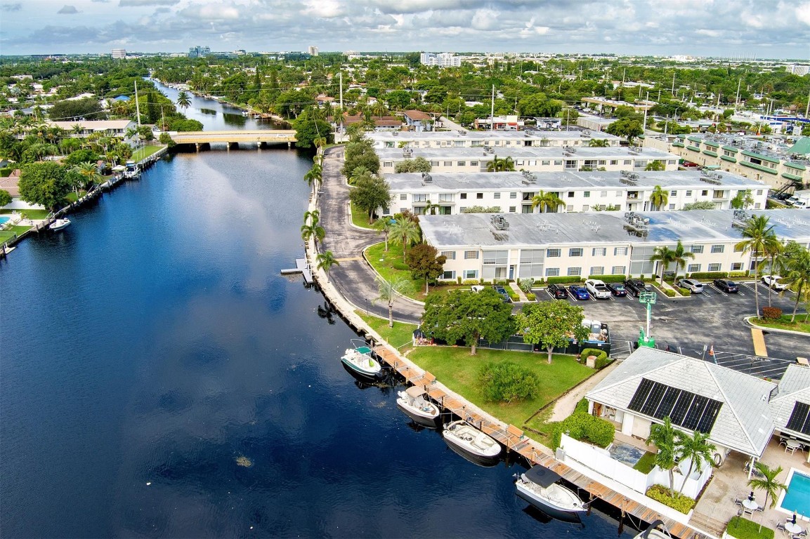 140 Cypress Club Drive 414