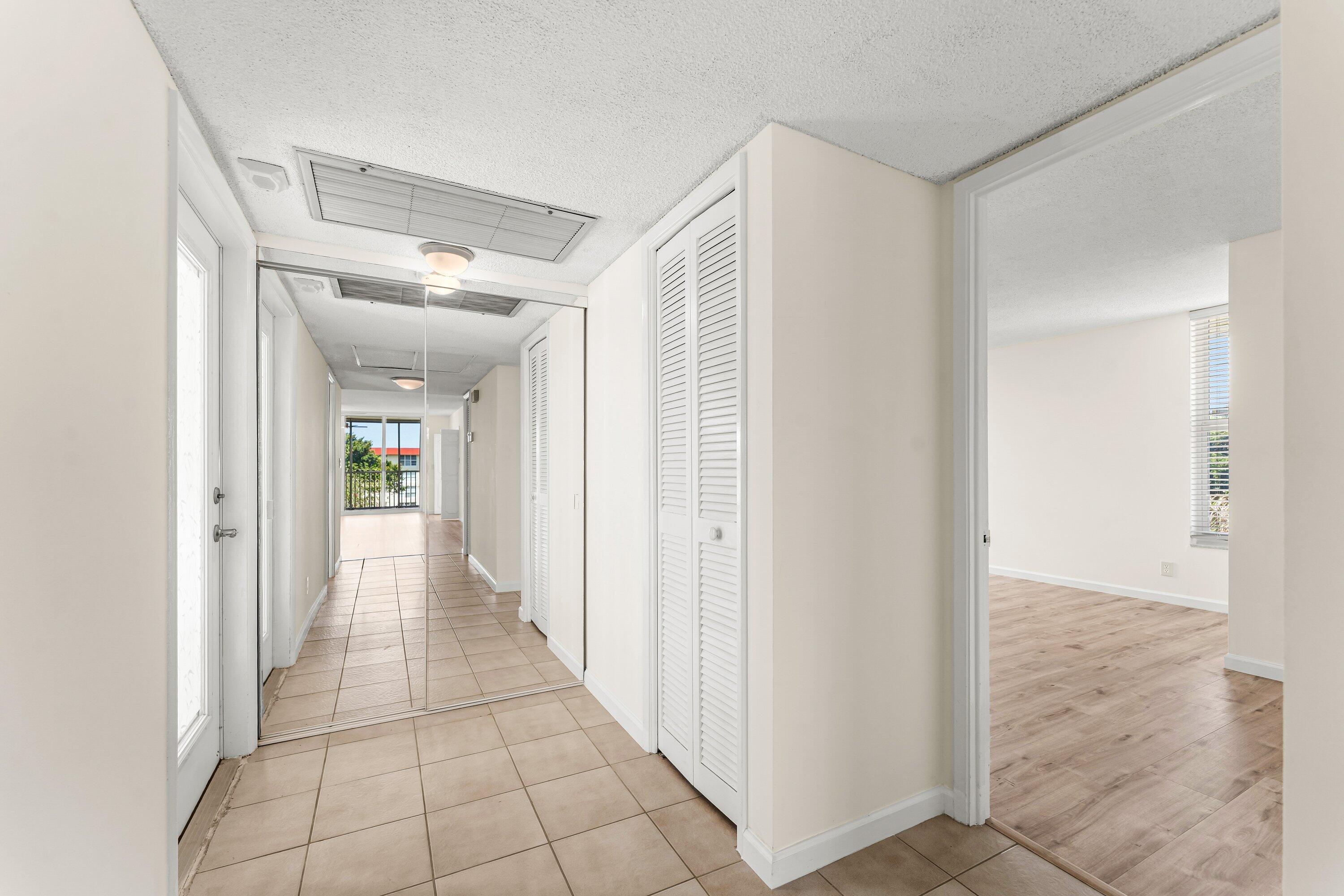 PALM-AIRE AT CORAL KEY - Residential