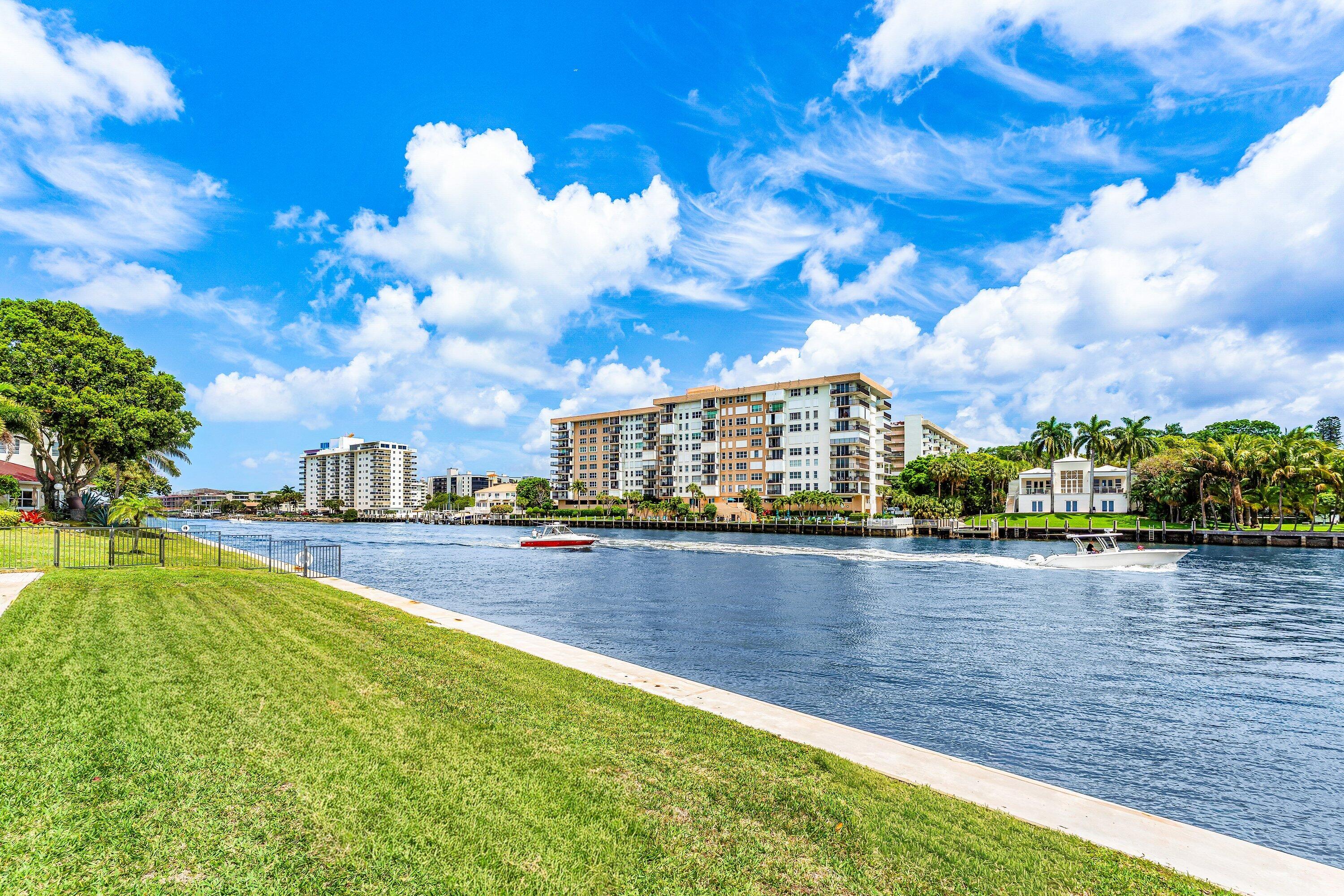 PALM-AIRE AT CORAL KEY - Residential
