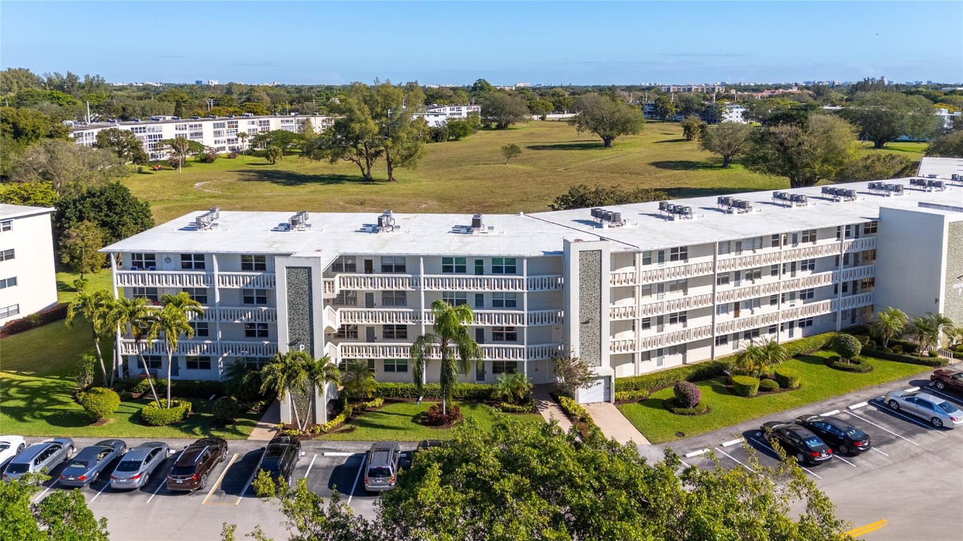 Century Village East - Residential