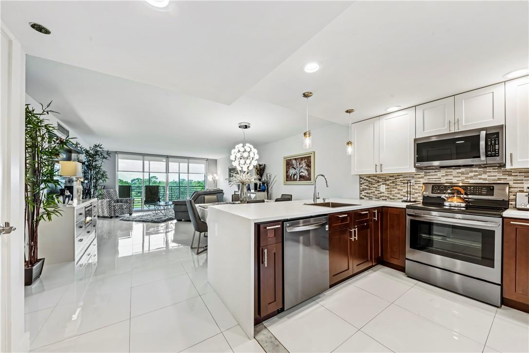 Palm Aire Country Club - Residential