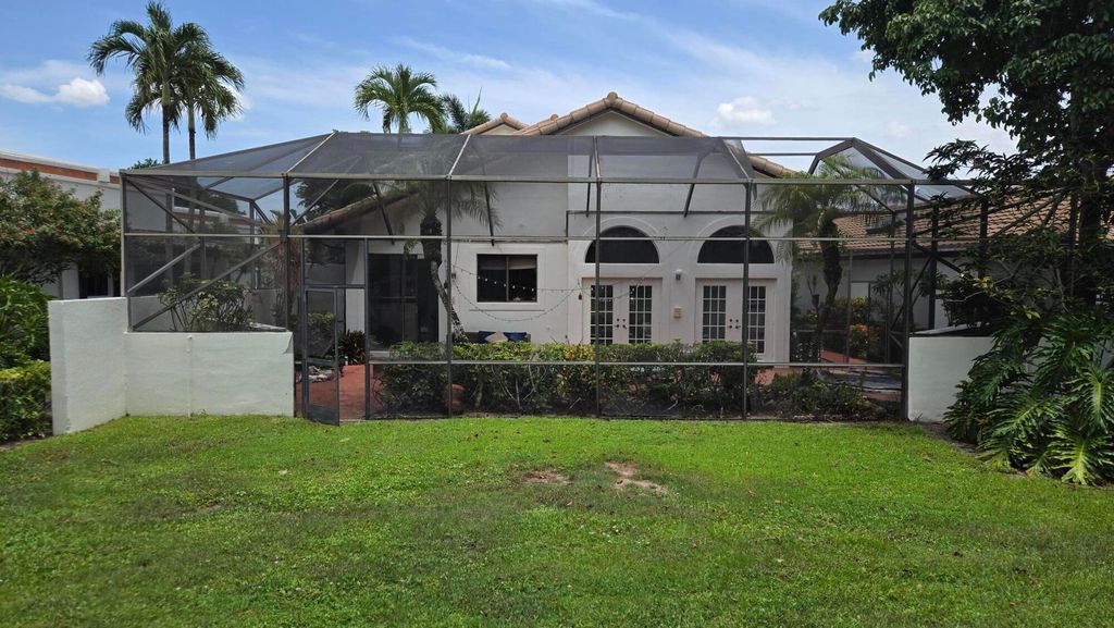Photo of 6510 VIA ROSA, Boca Raton, FL 33433 (MLS # B26054108)