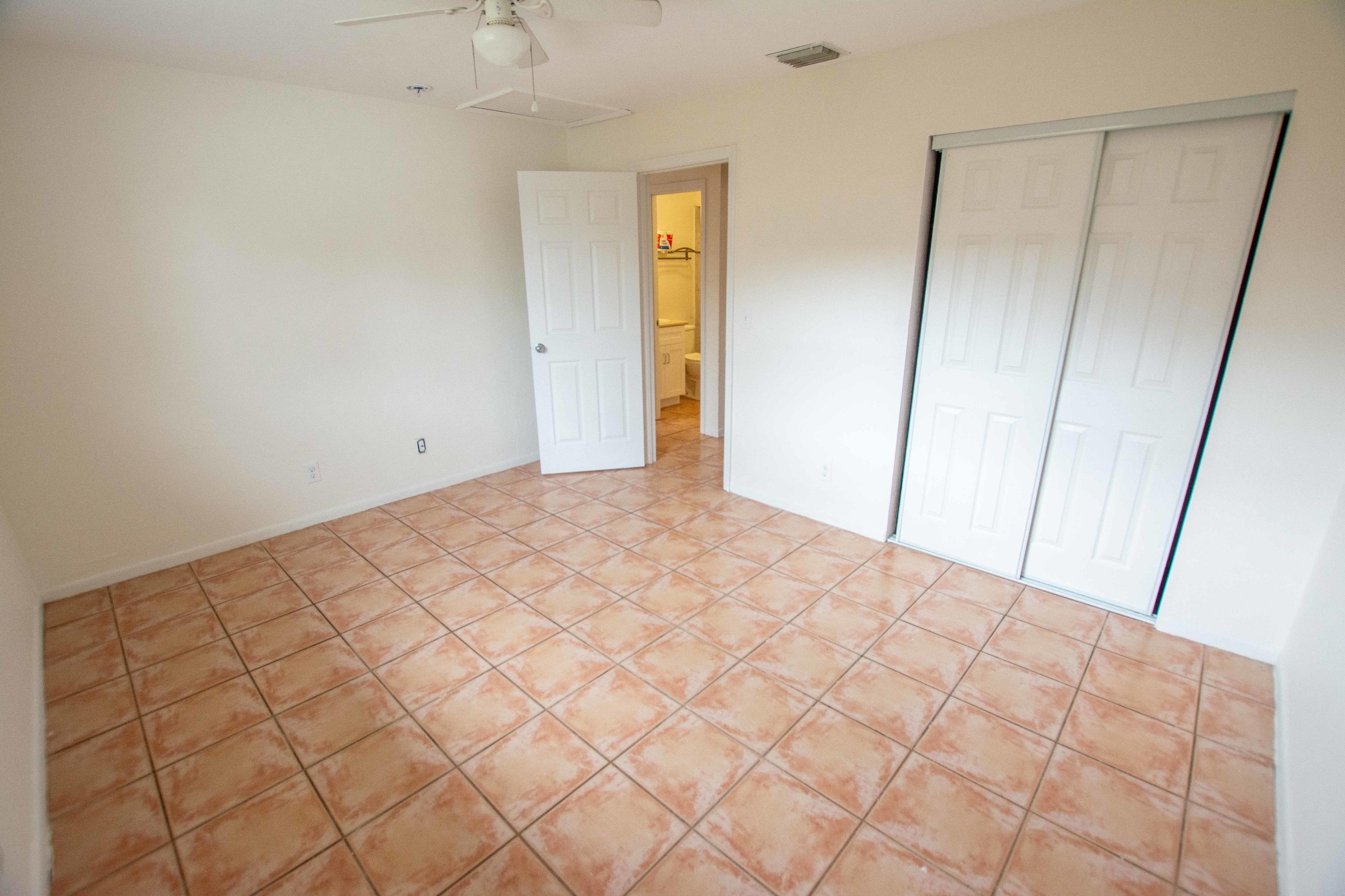 ROAN COURT - Residential Lease