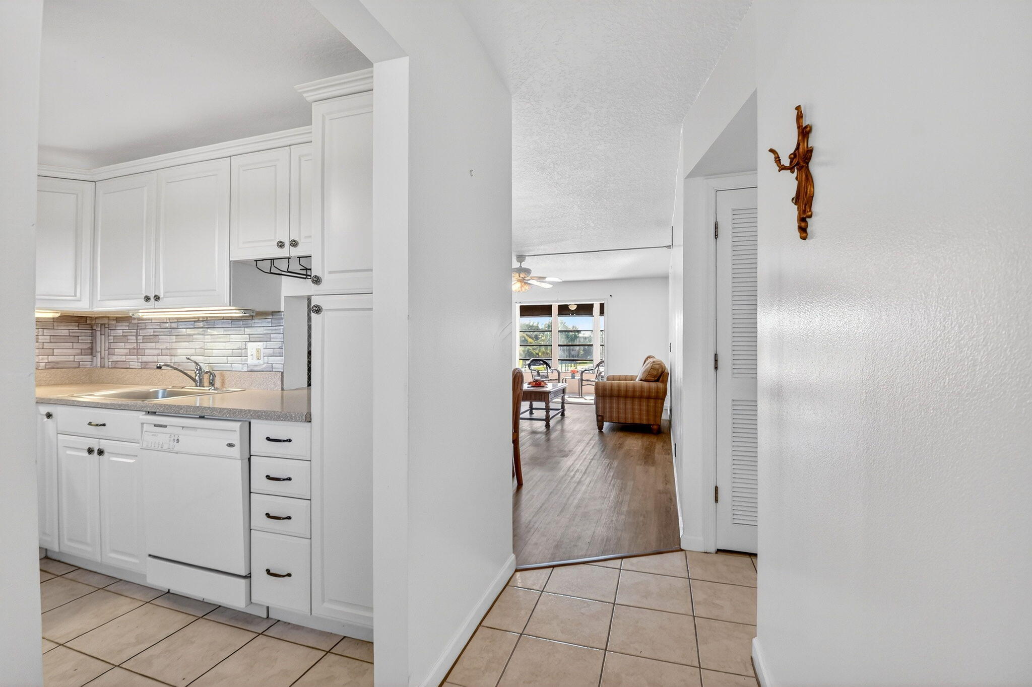 230 NE 26th Avenue 3020