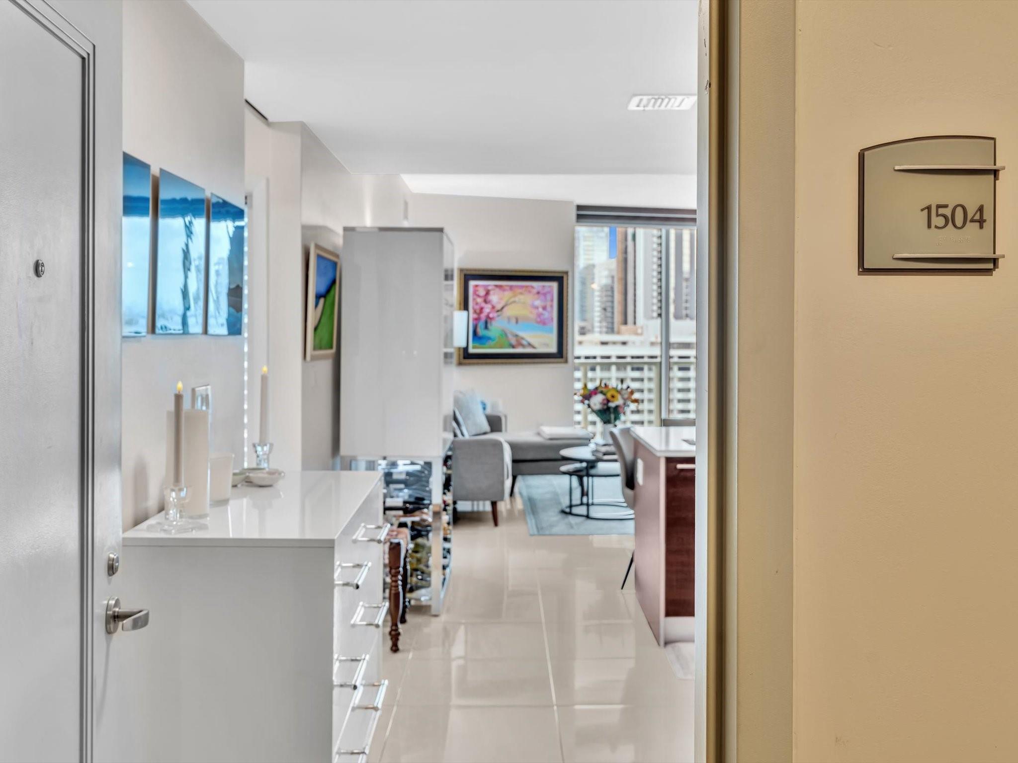 Quantum on the Bay - Residential