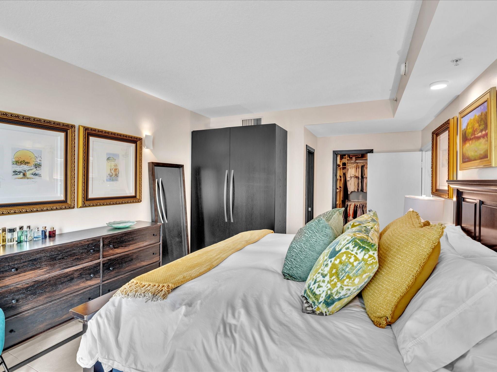 Quantum on the Bay - Residential