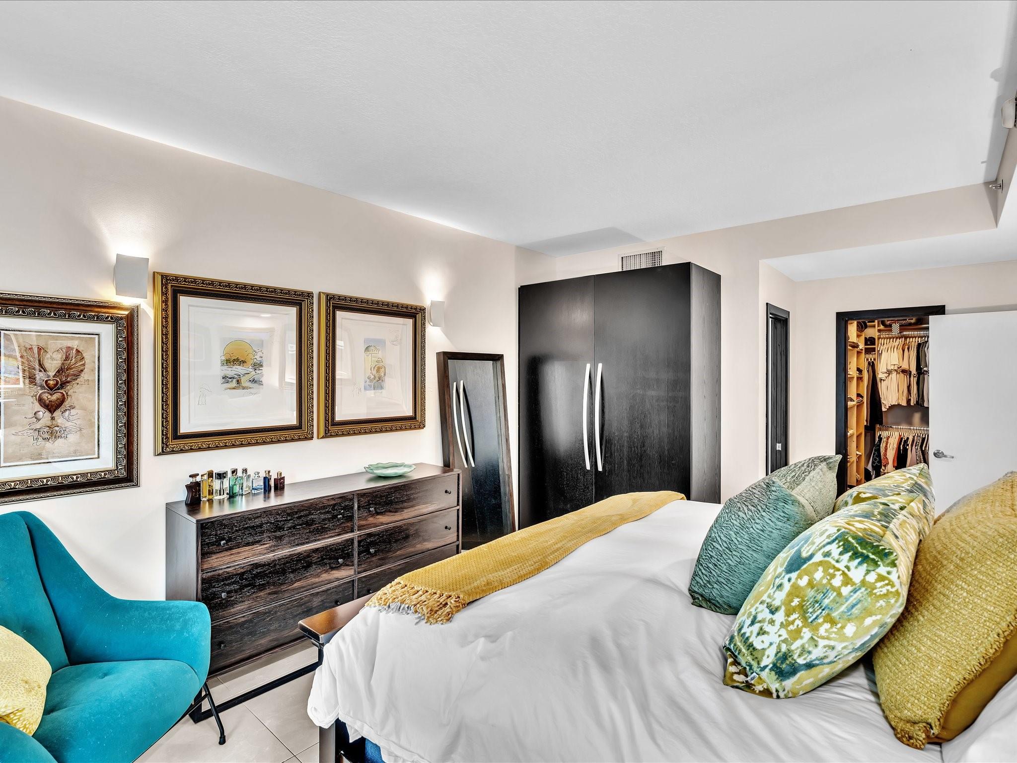 Quantum on the Bay - Residential
