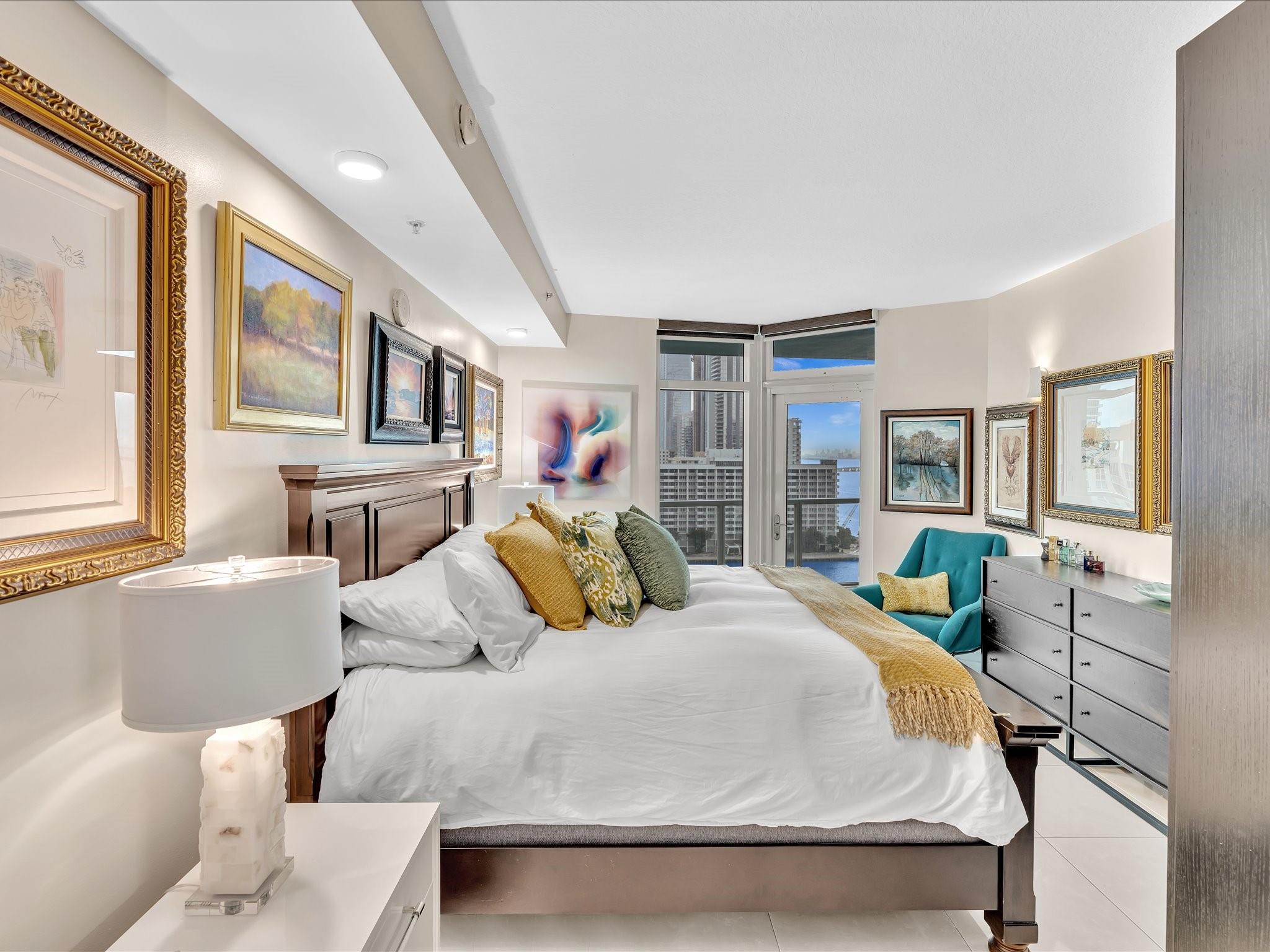 Quantum on the Bay - Residential