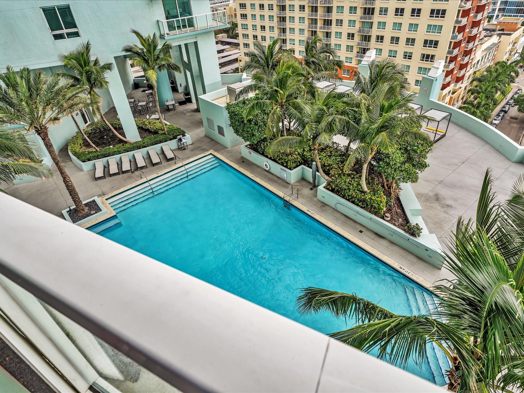 Quantum on the Bay - Residential