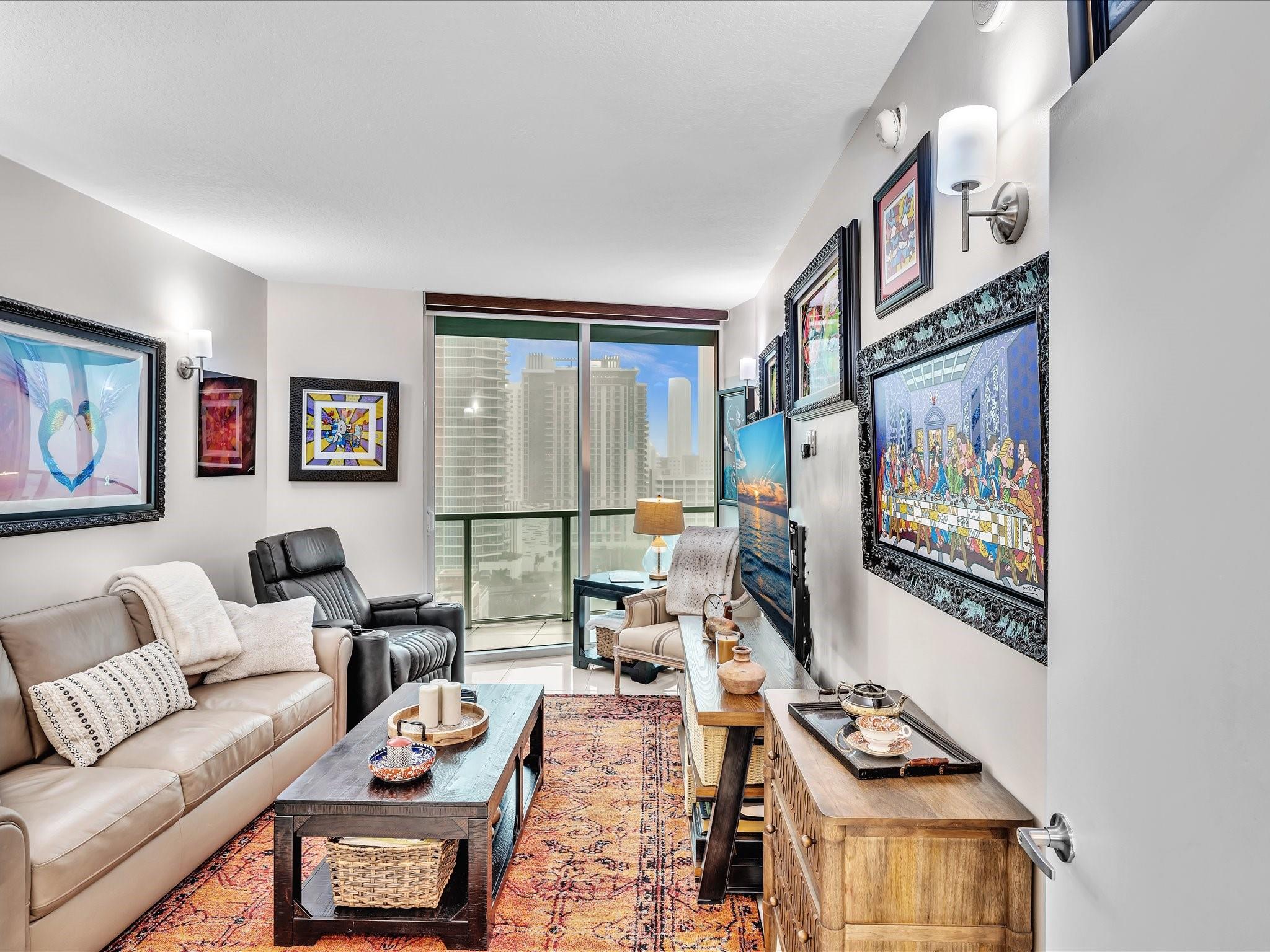 Quantum on the Bay - Residential