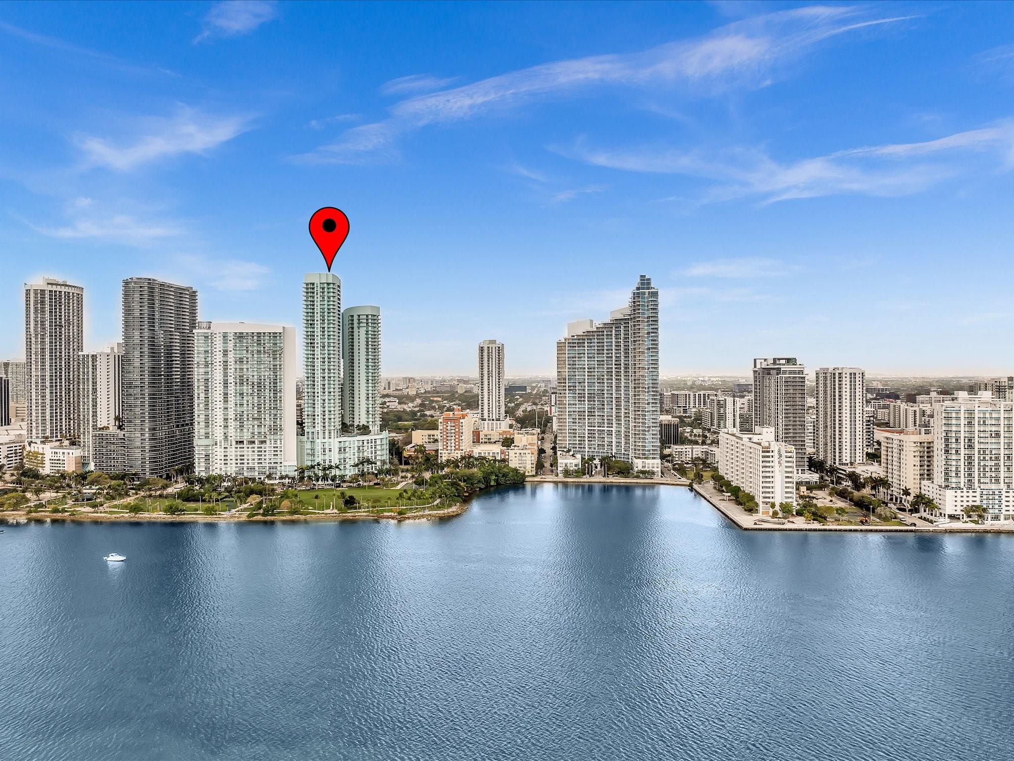 Quantum on the Bay - Residential