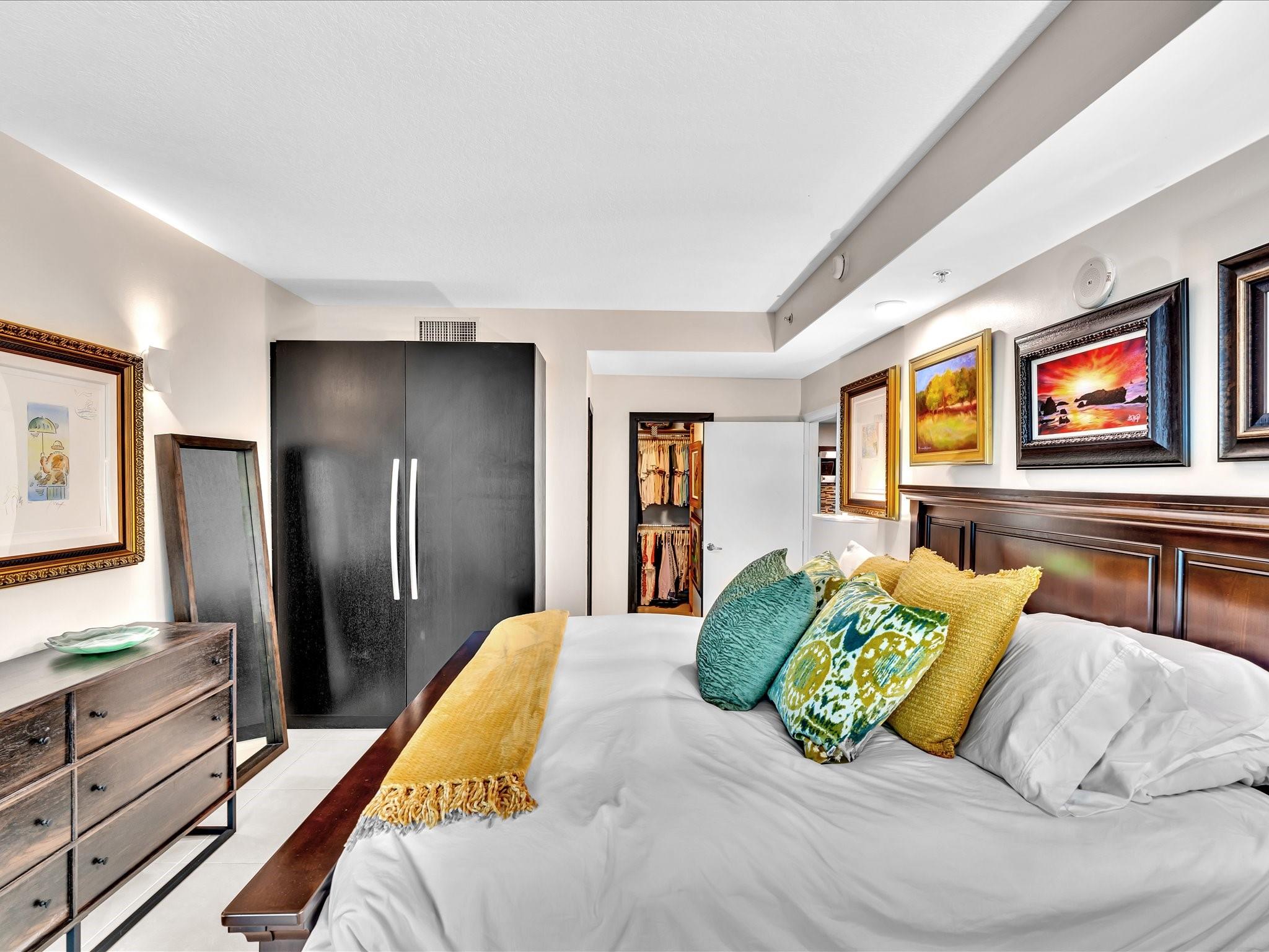 Quantum on the Bay - Residential