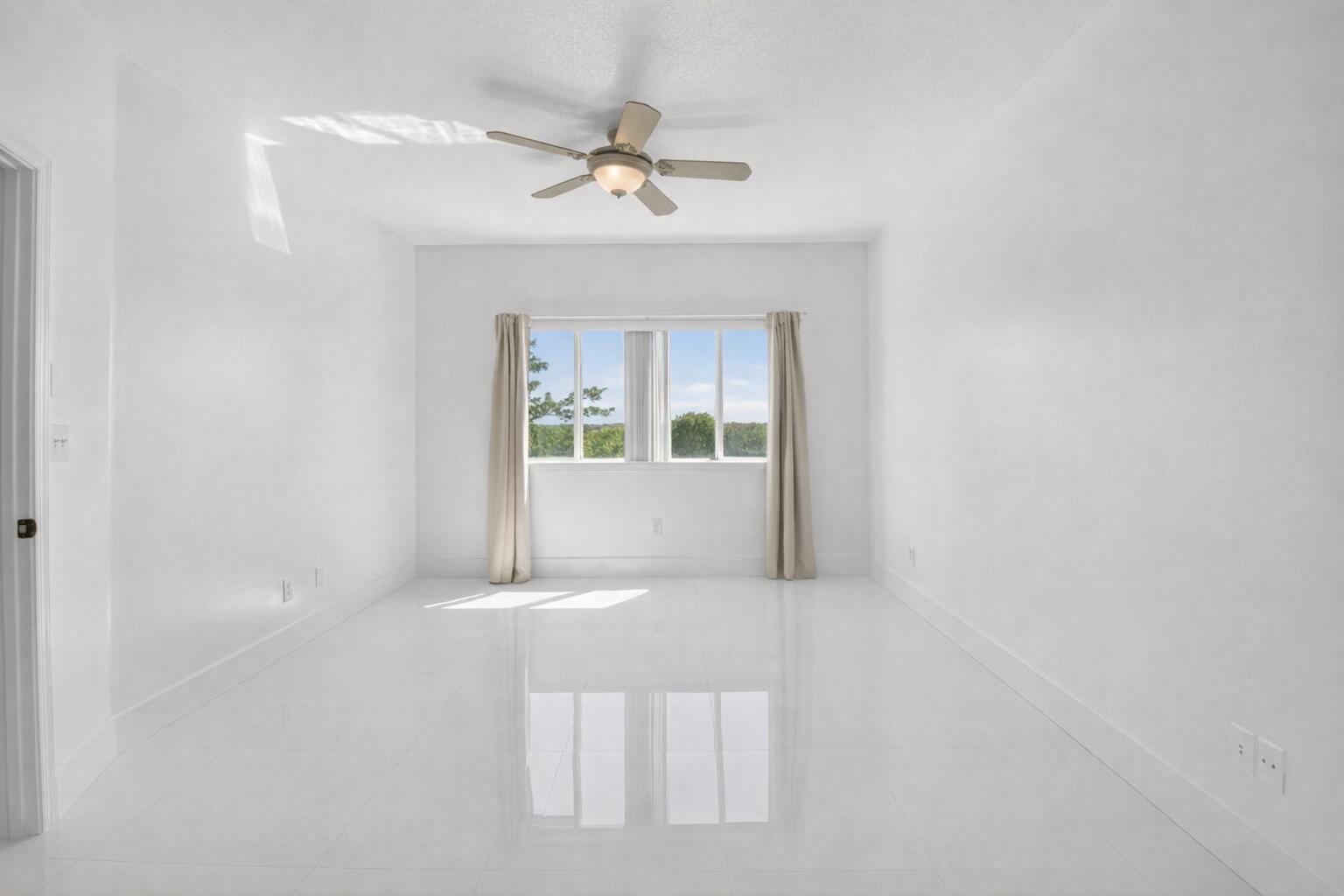 CORONADO AT BOCA RATON CONDO - Residential