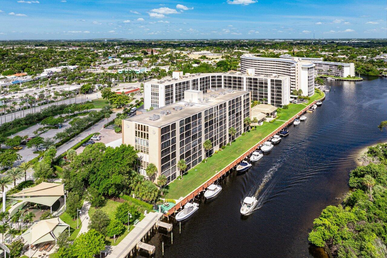 HILLSBORO LANDINGS CONDO NO ONE - Residential