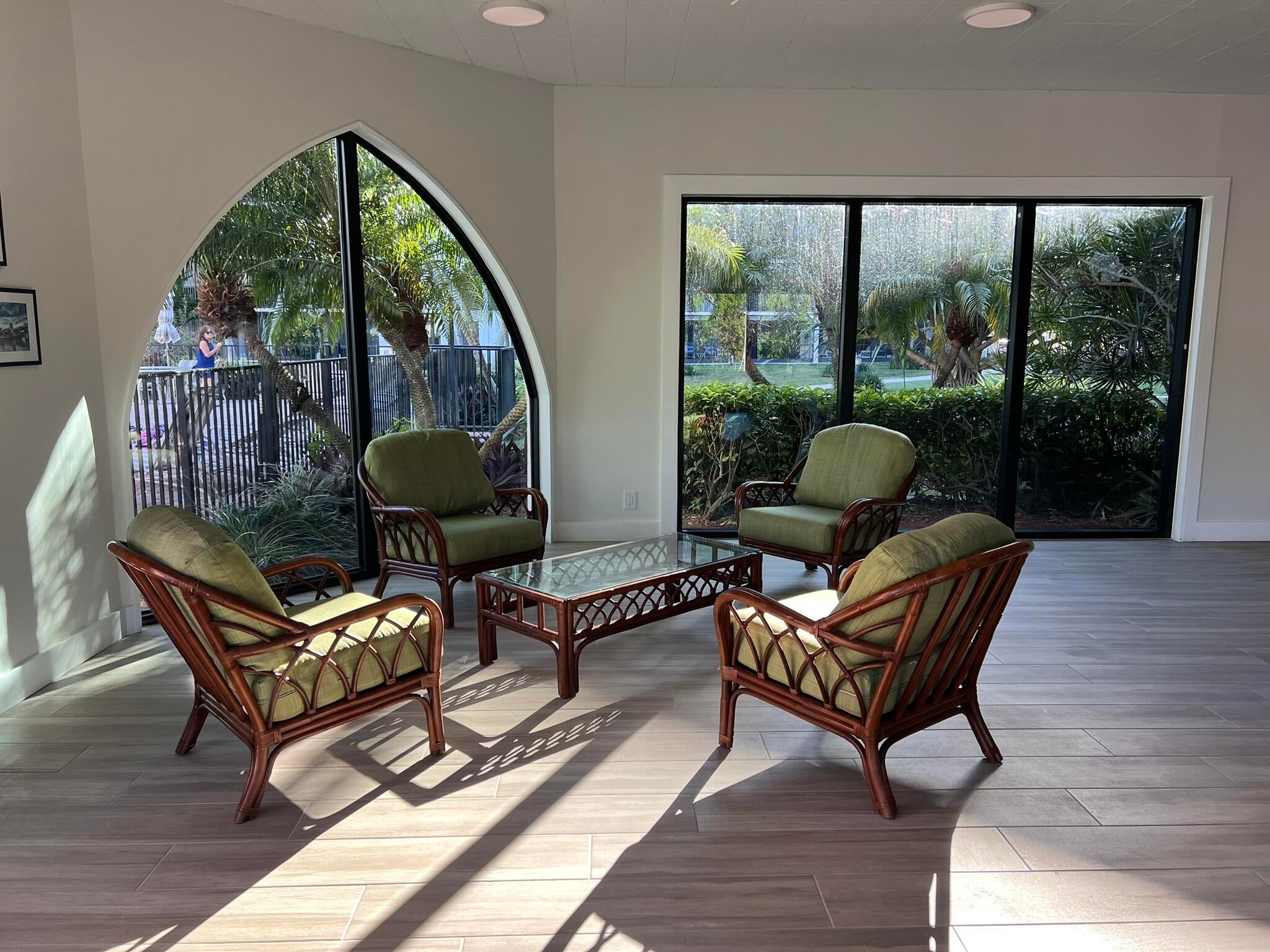 HILLSBORO LANDINGS CONDO NO ONE - Residential