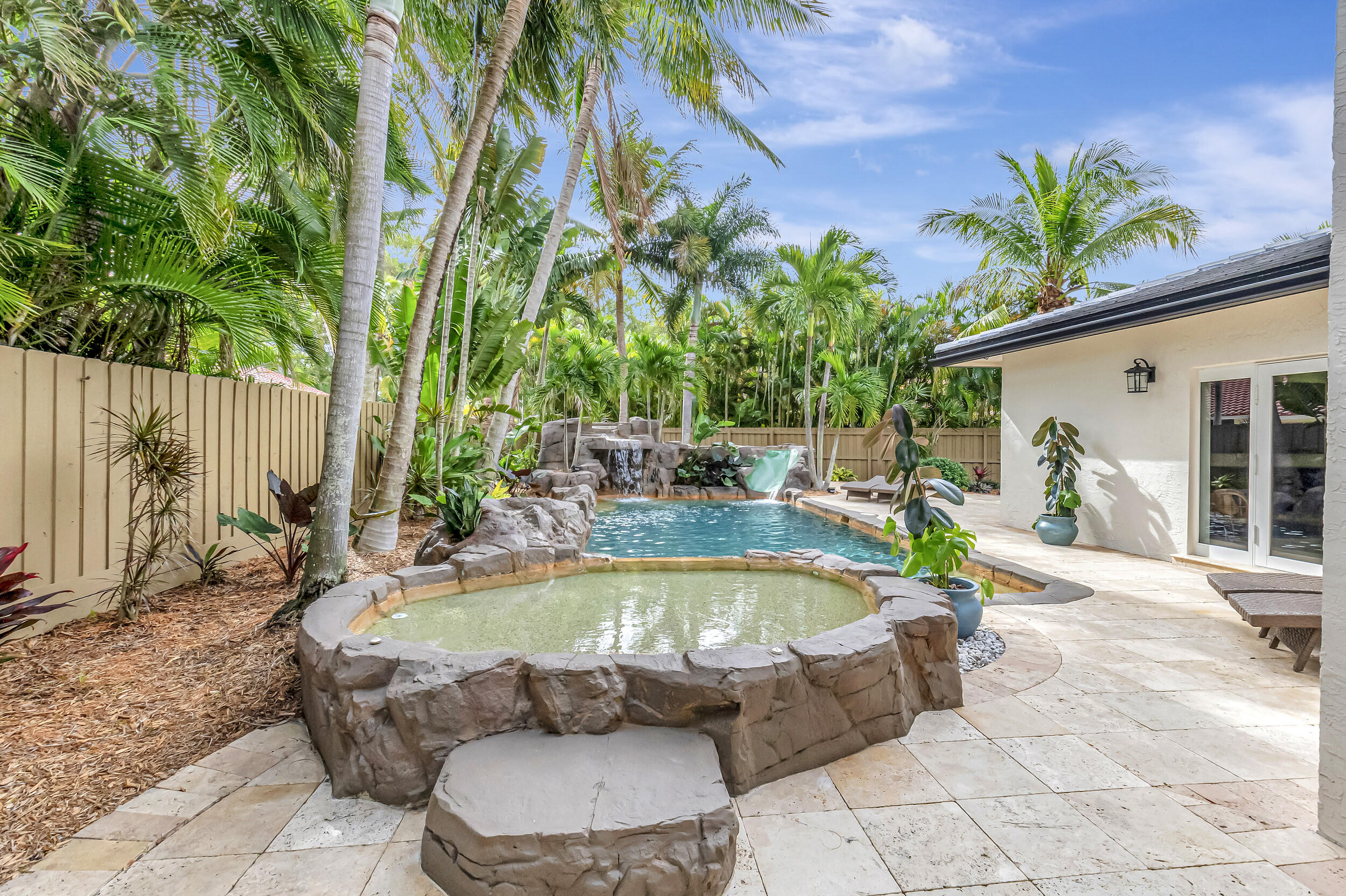 ESTOVILLE - Residential