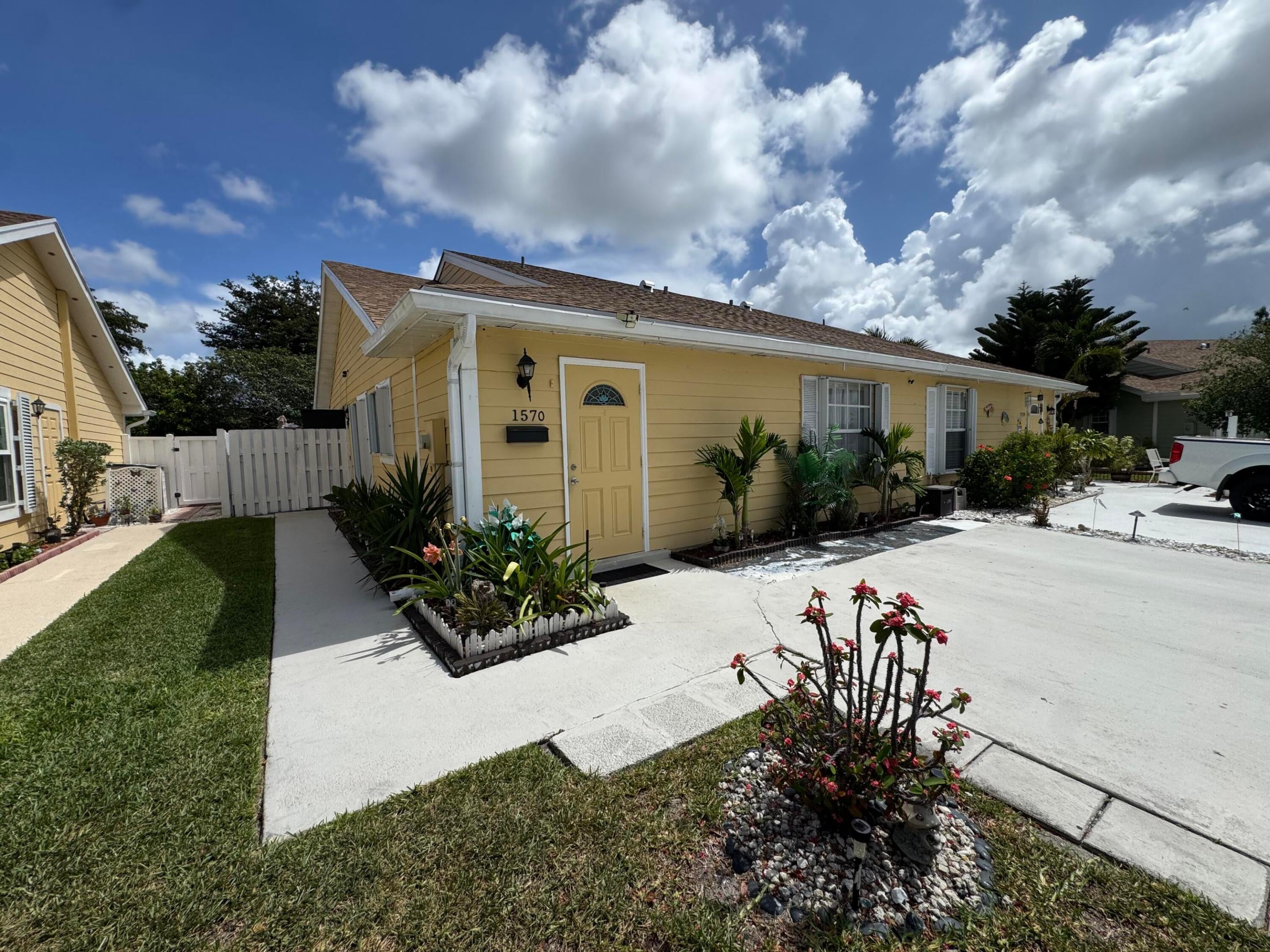 1570 Royal Forest Court