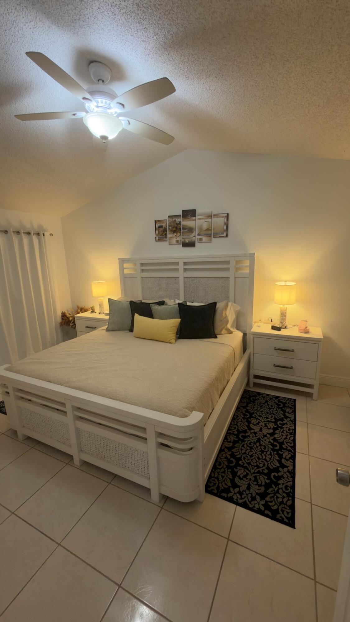 ROYAL FOREST TOWNHOUSES - Residential