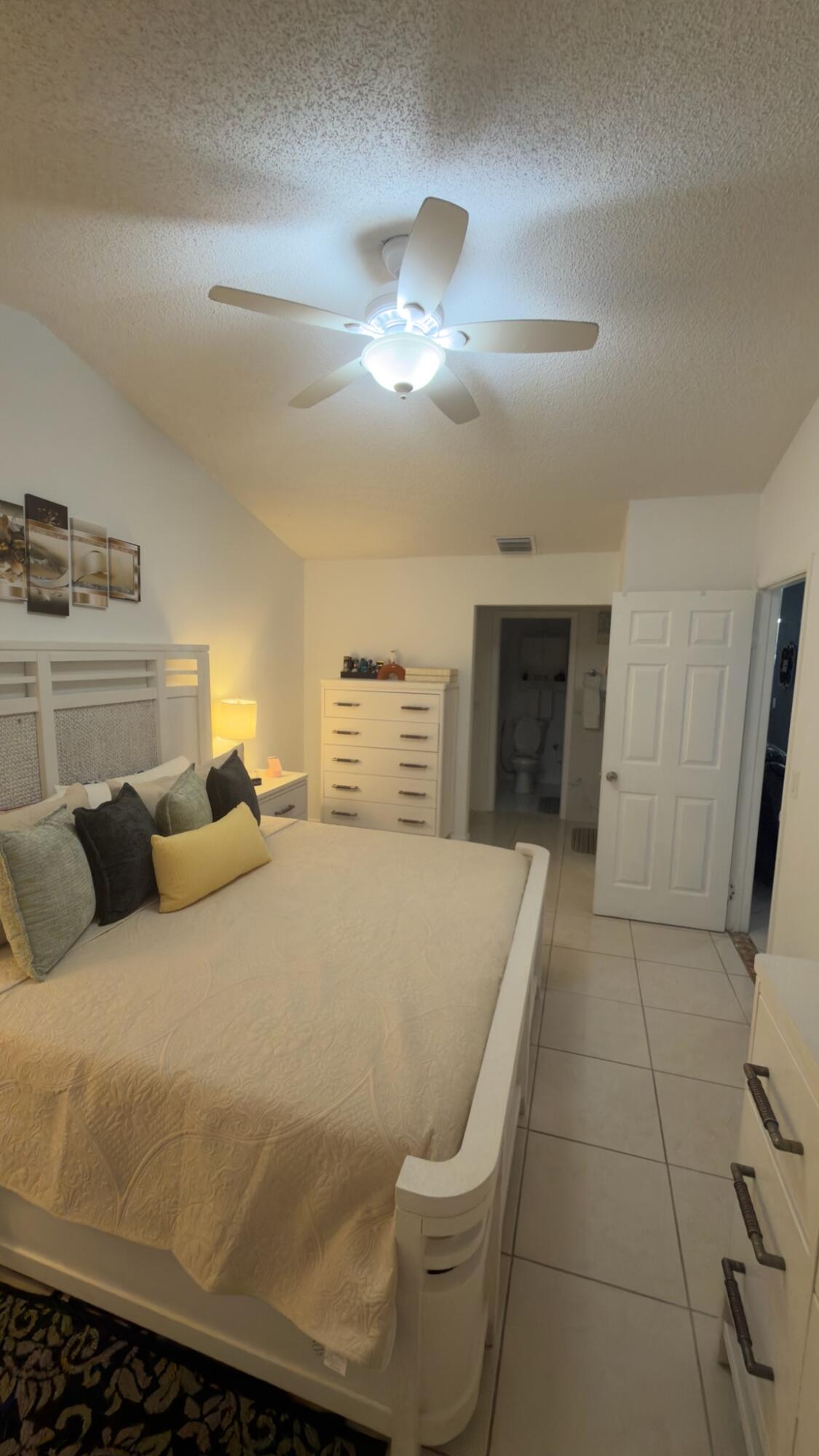 ROYAL FOREST TOWNHOUSES - Residential