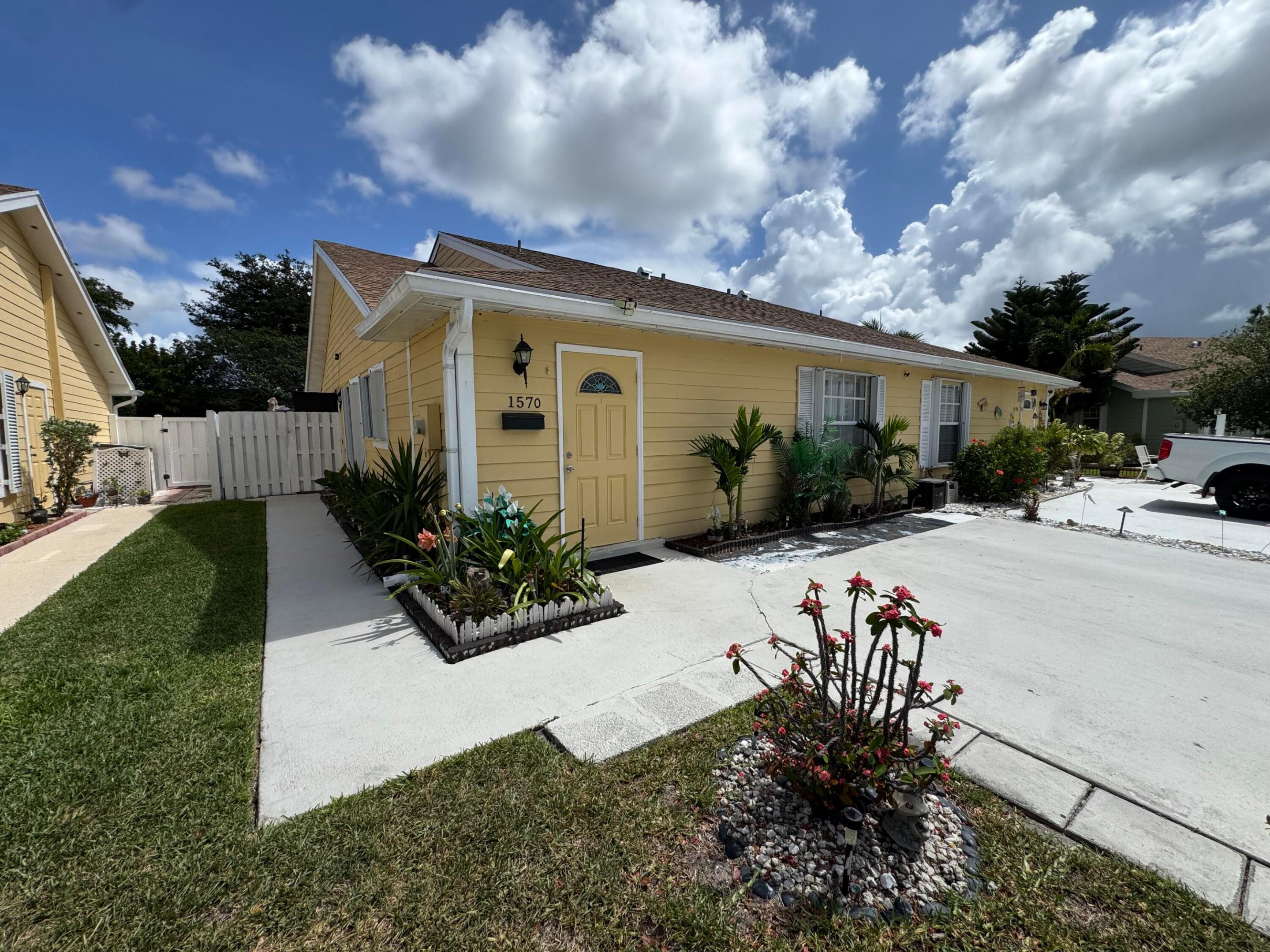 1570 Royal Forest Court