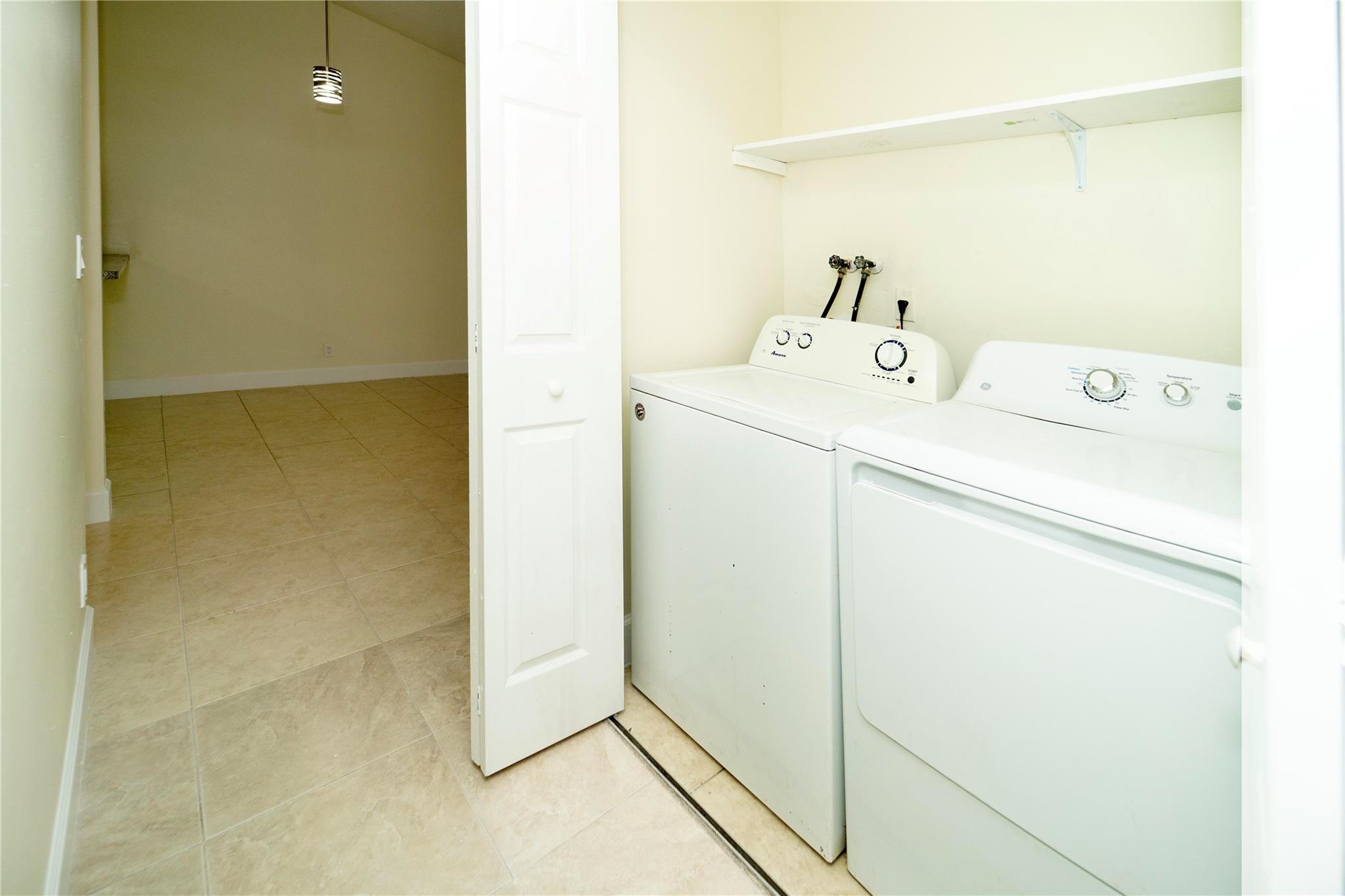 Castlewood 71-37 B - Residential Income