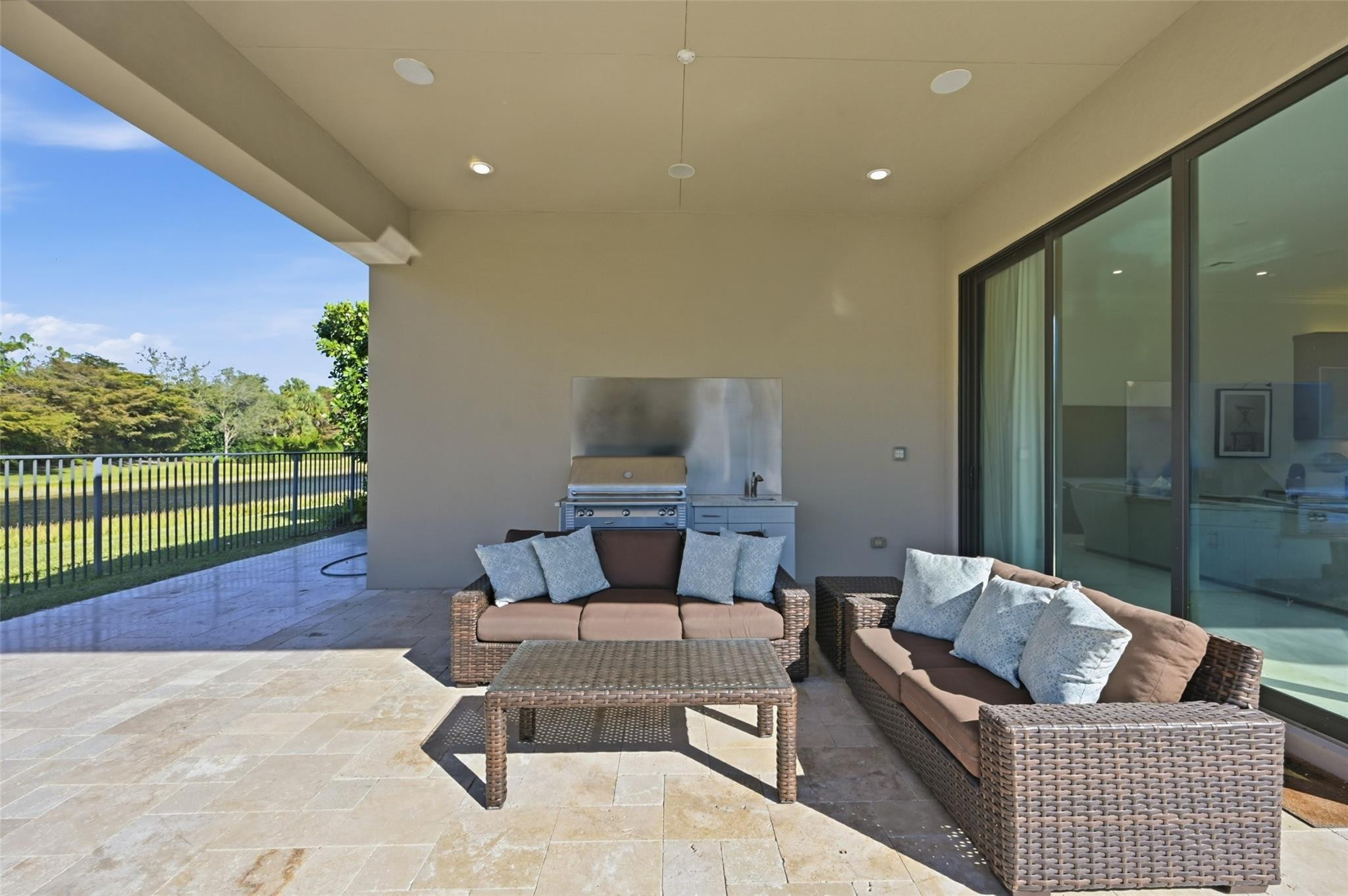 7 Bridges - Residential